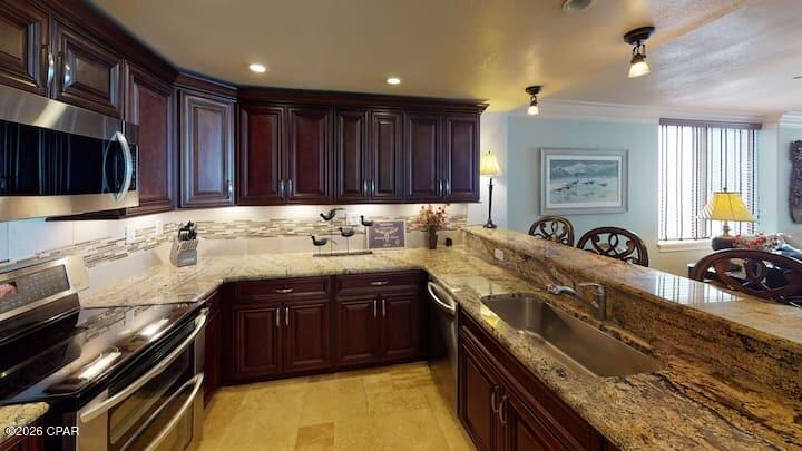 6201 Thomas Drive Panama City FL 32408