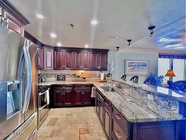 6201 Thomas Drive Panama City FL 32408