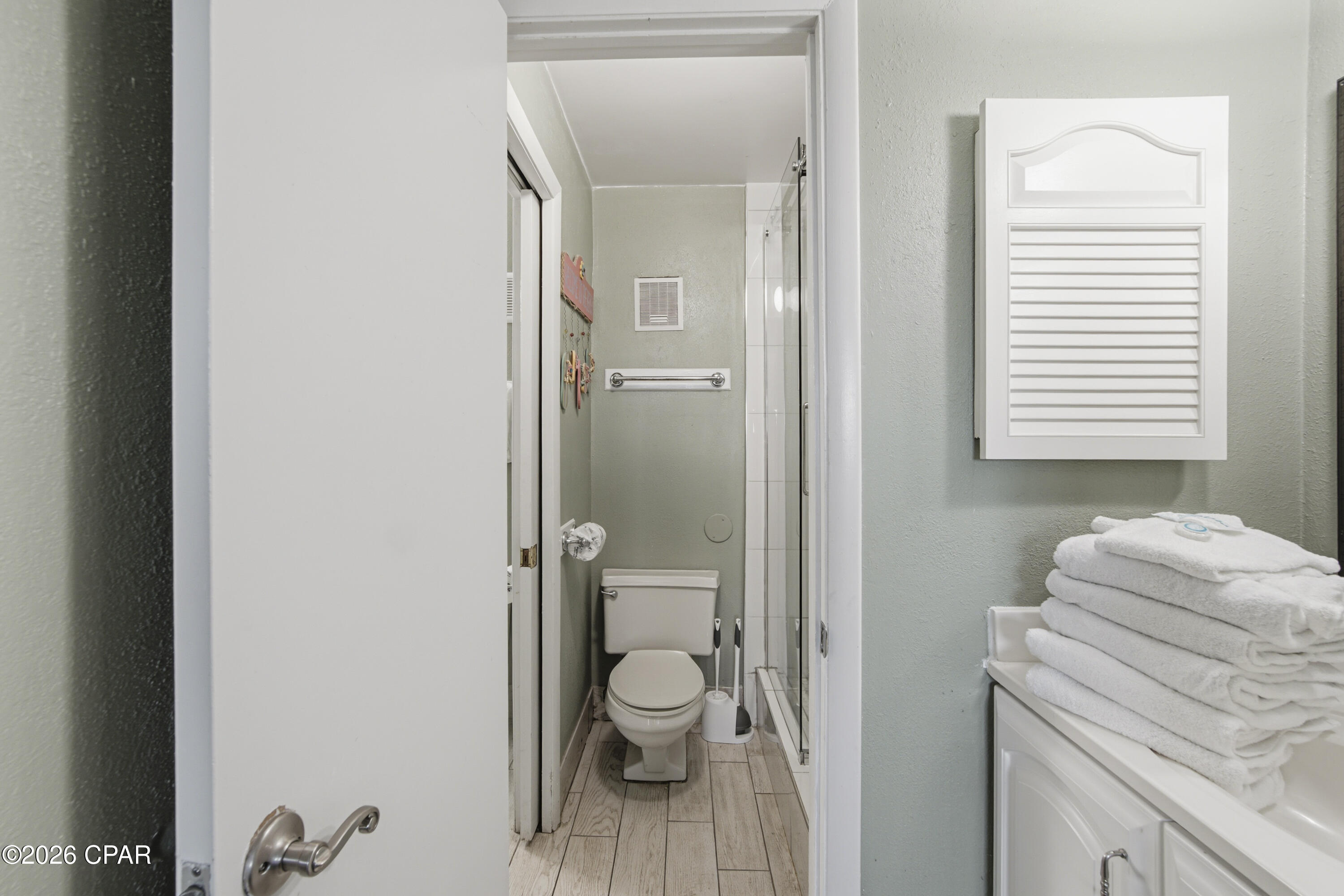 8743 Thomas Drive Panama City Beach FL 32408