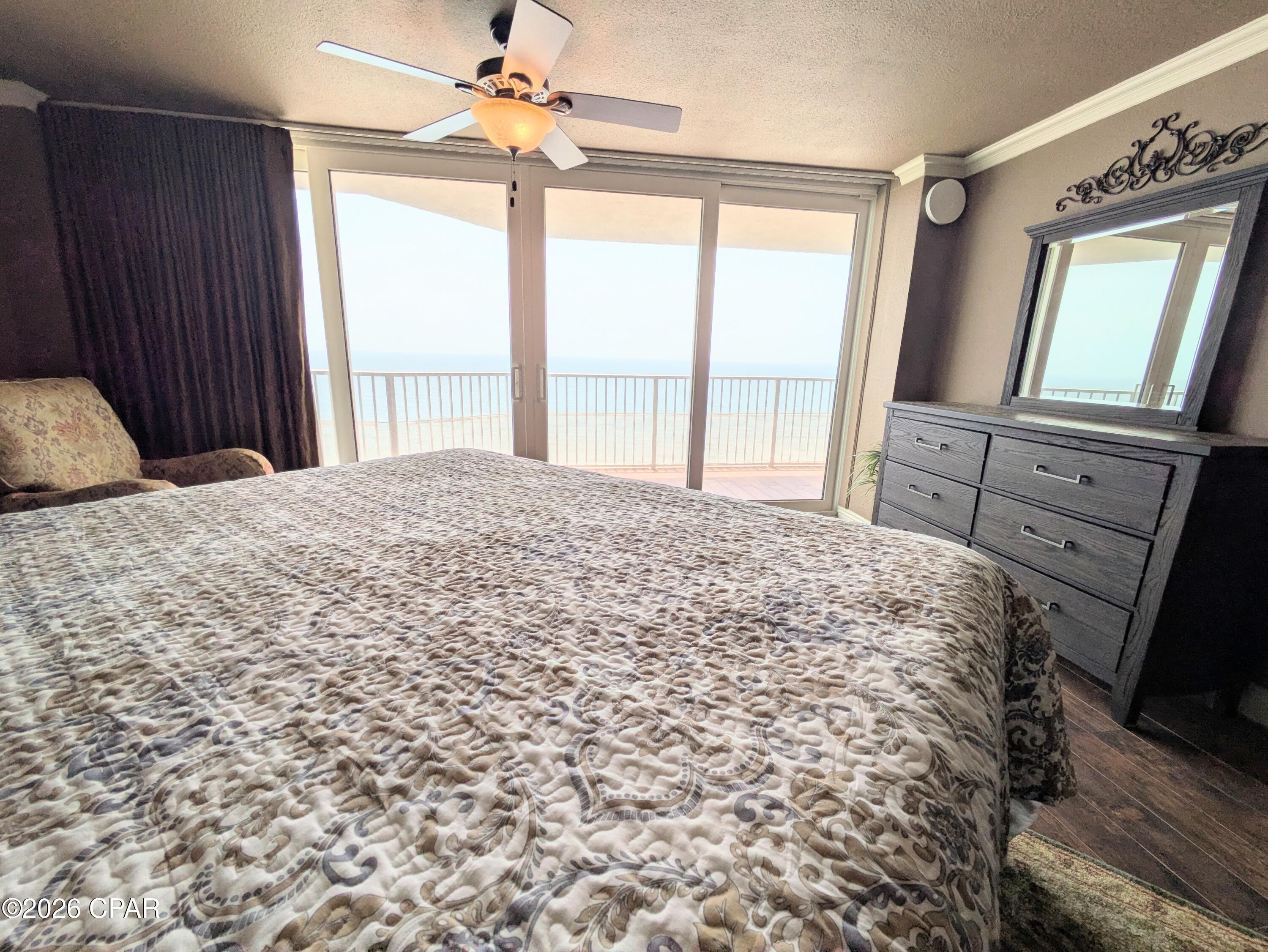 7205 Thomas Drive Panama City Beach FL 32408