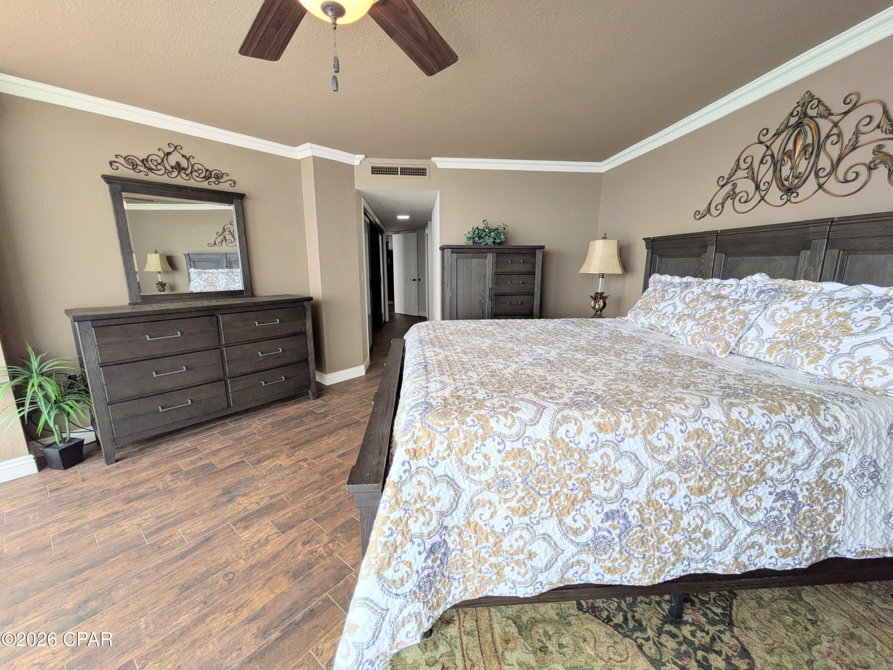 7205 Thomas Drive Panama City Beach FL 32408