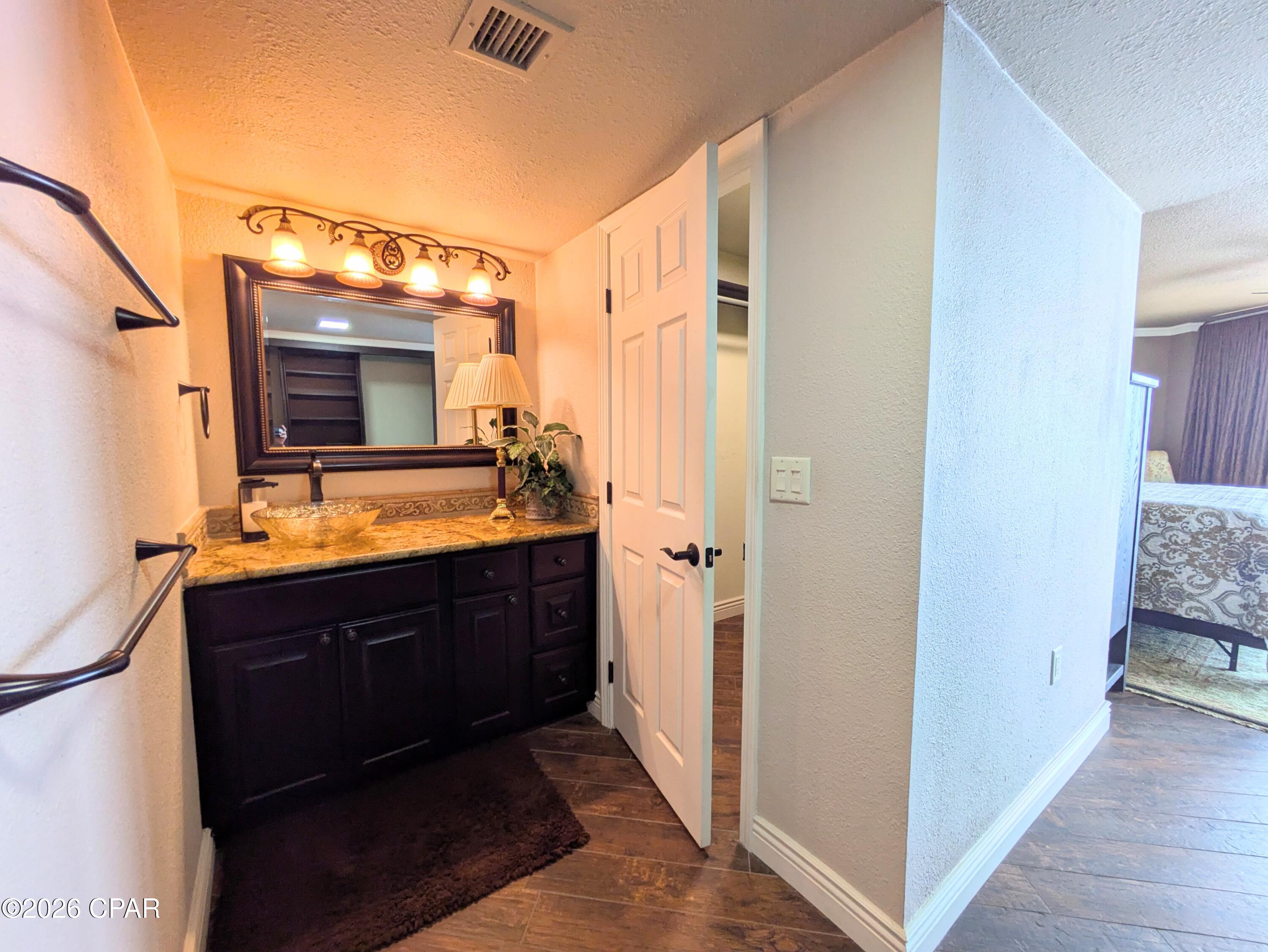 7205 Thomas Drive Panama City Beach FL 32408