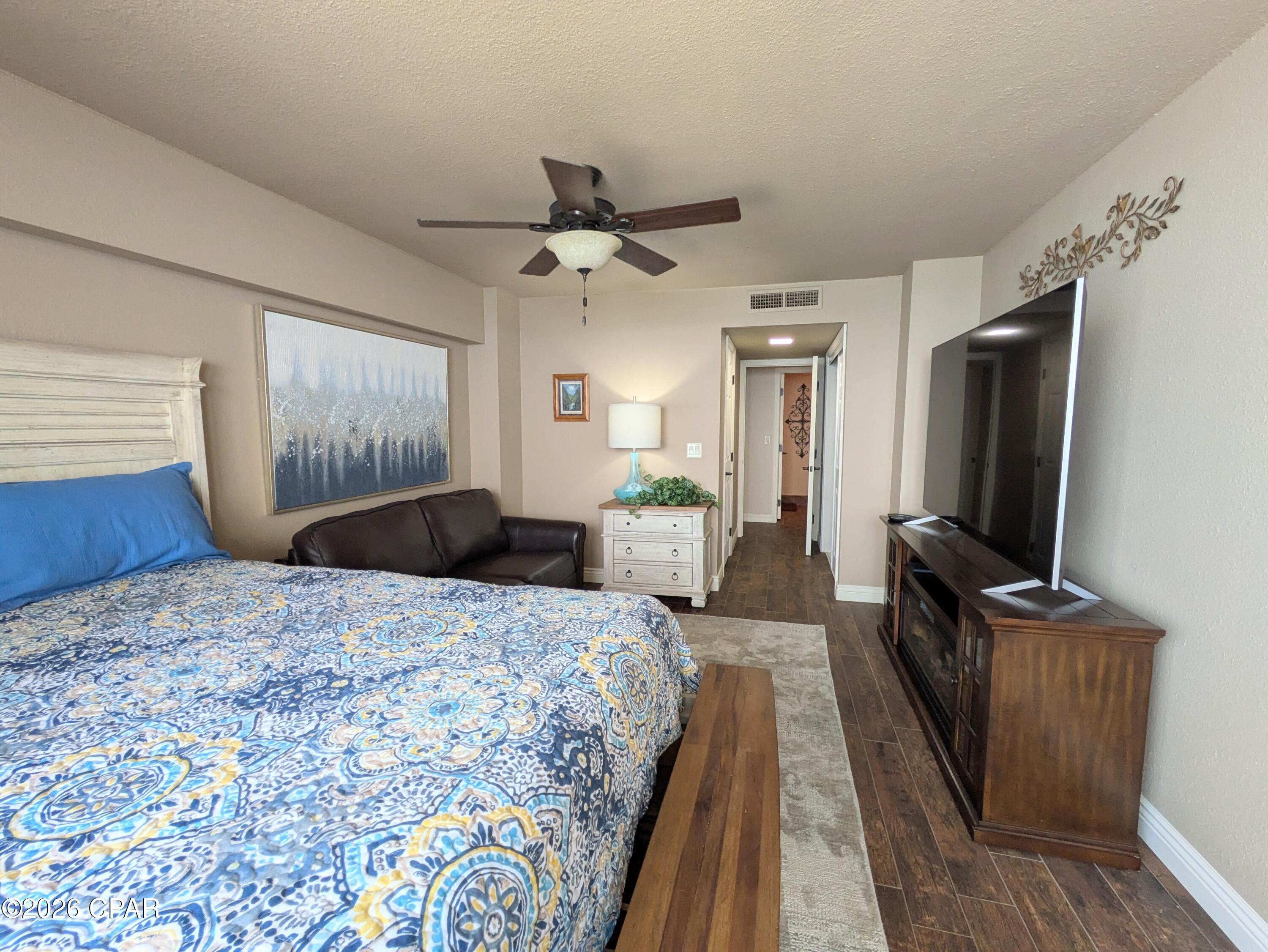 7205 Thomas Drive Panama City Beach FL 32408