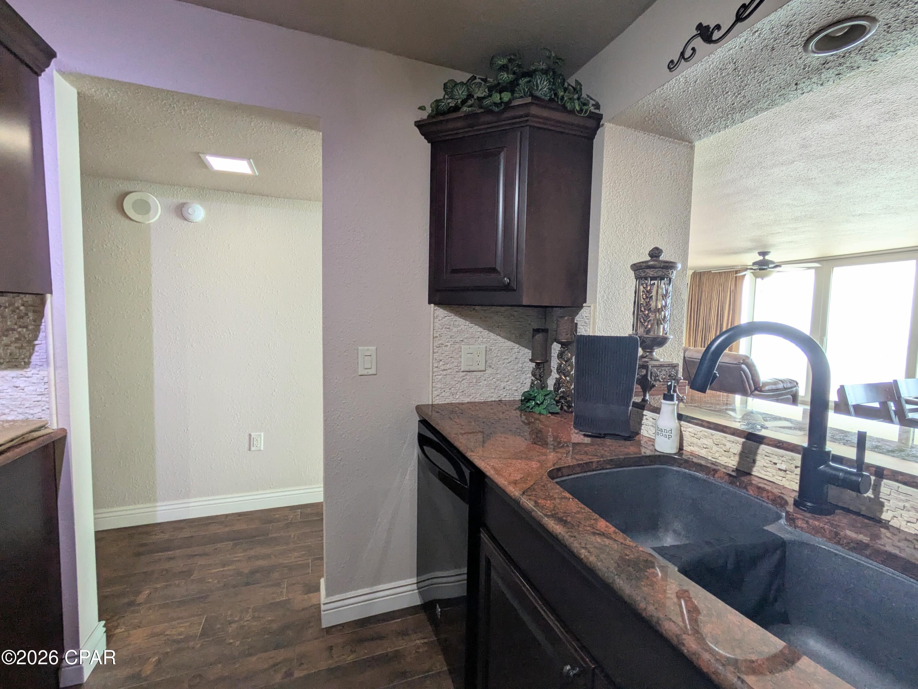 7205 Thomas Drive Panama City Beach FL 32408