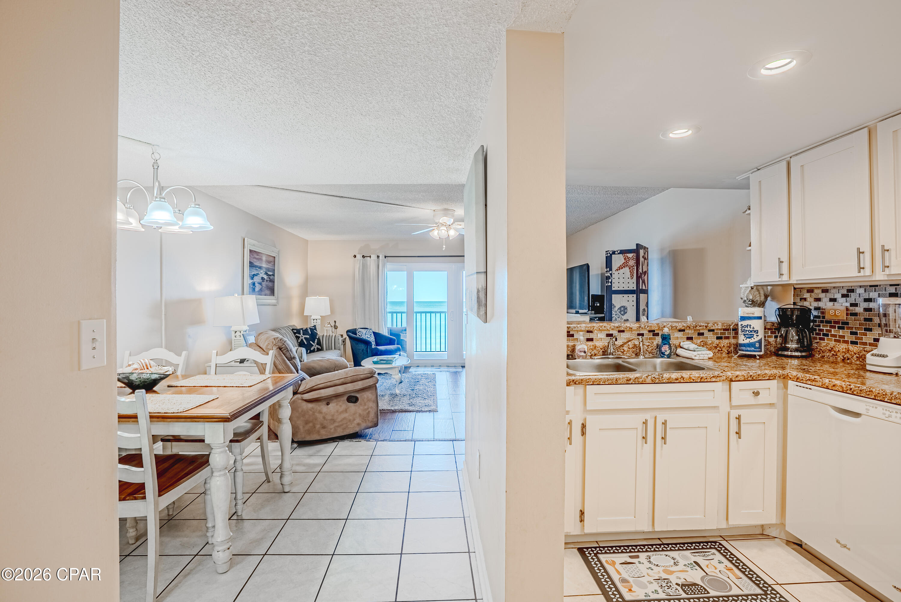 6213 Thomas Drive Panama City FL 32408