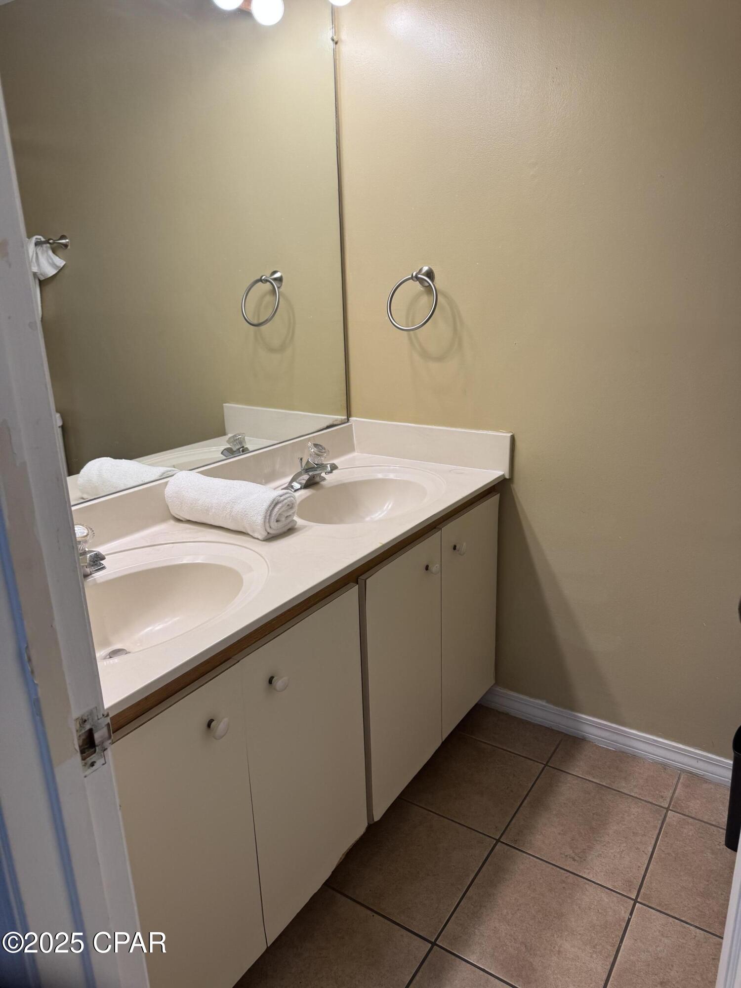 8730 Thomas Drive Panama City FL 32408