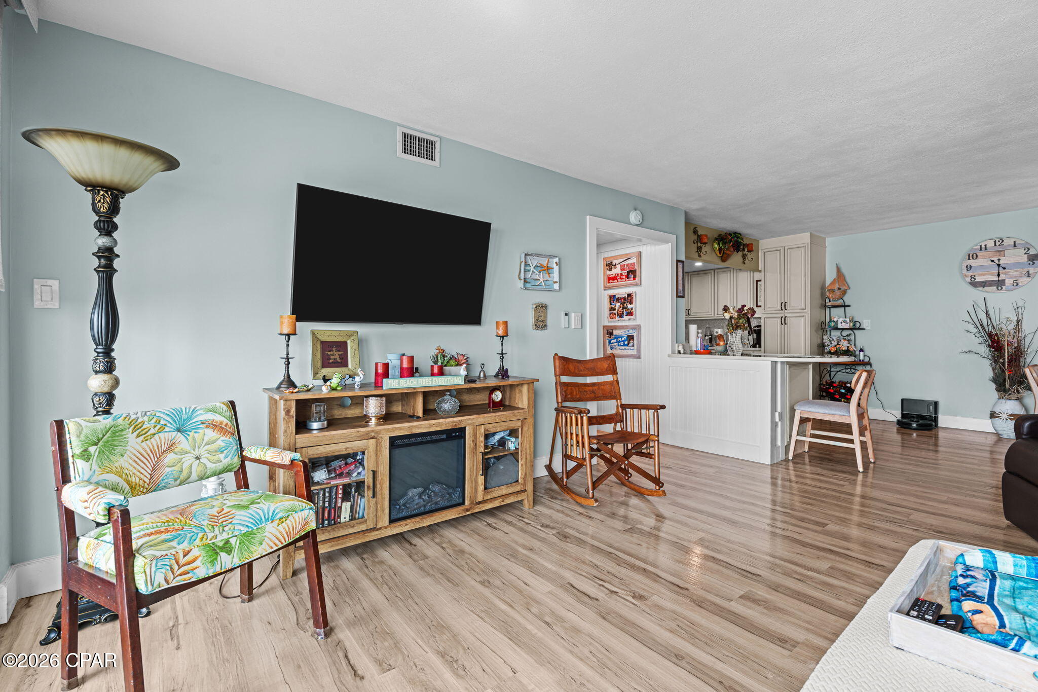 8815 Thomas Drive Panama City FL 32408