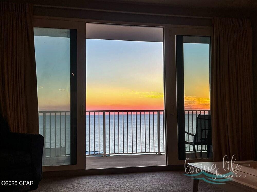 9860 Thomas Drive Panama City Beach FL 32408