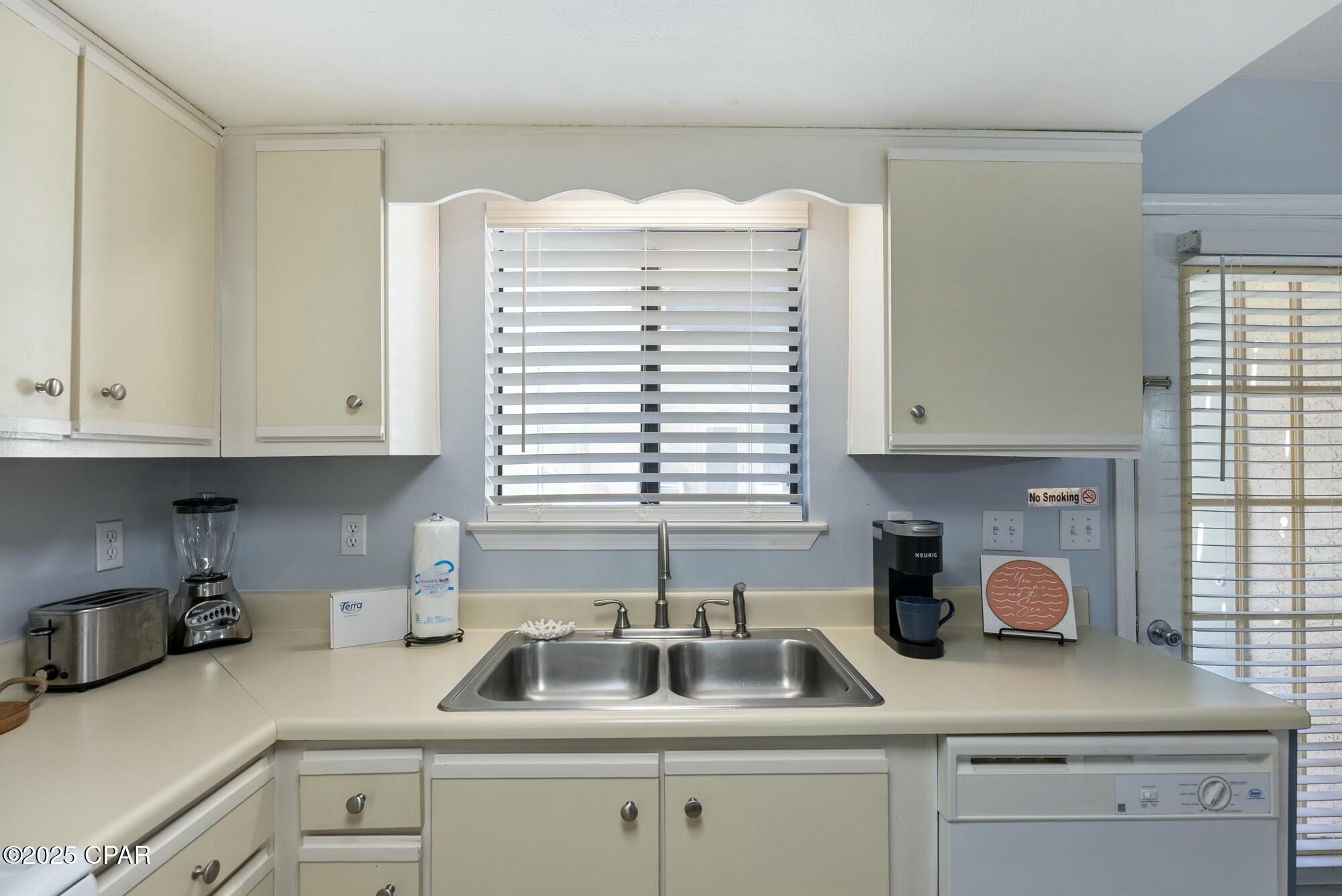 122 W Leslie Lane Panama City Beach FL 32407