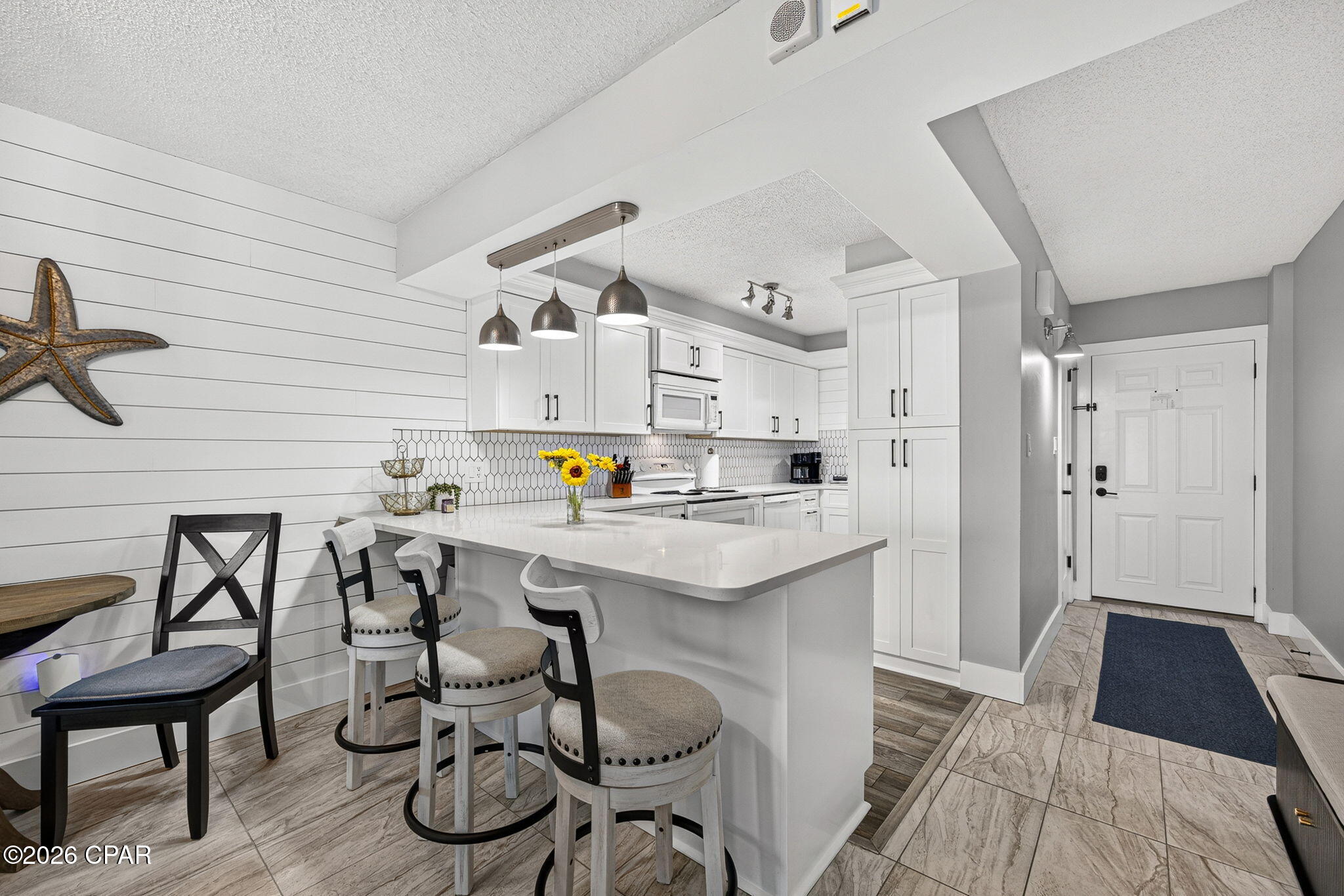 5801 Thomas Drive Panama City Beach FL 32408
