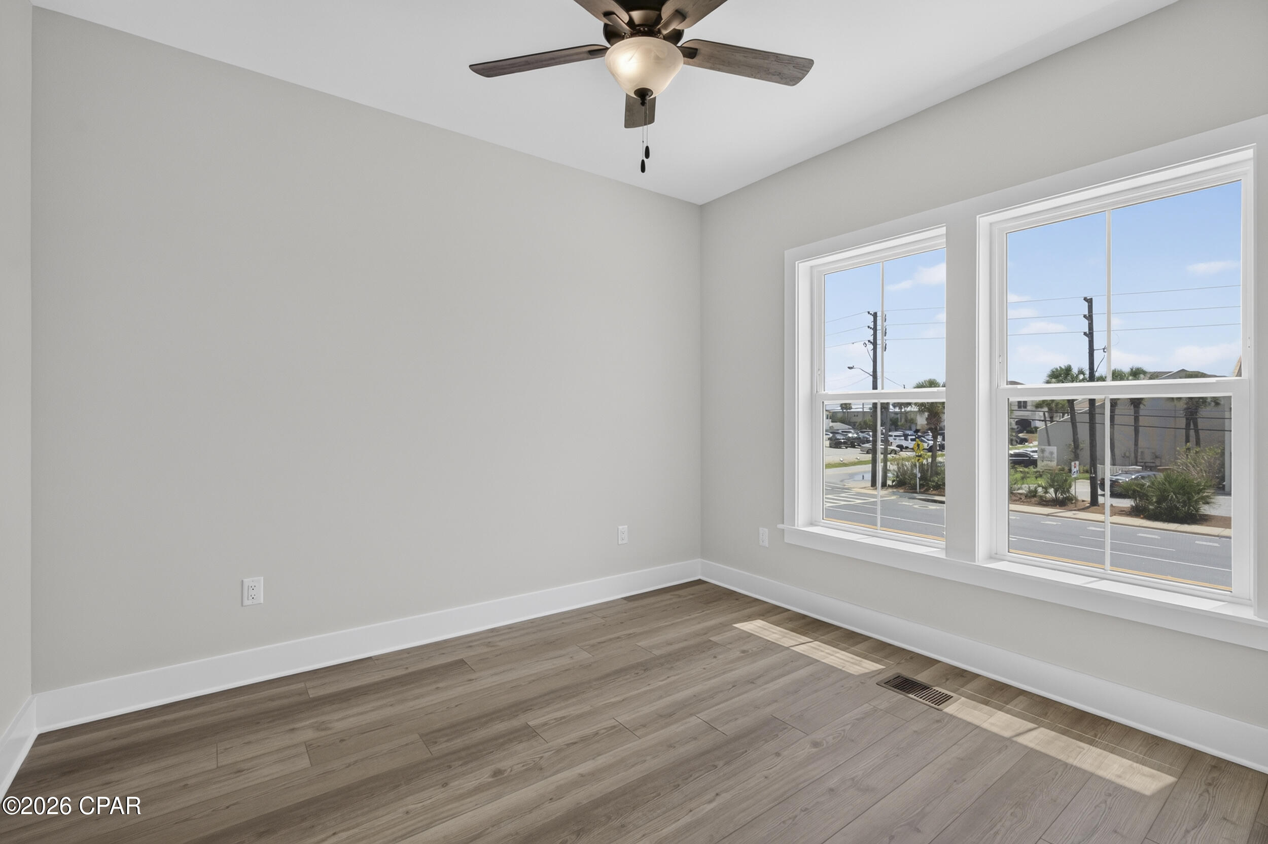 5231 Thomas Drive Panama City Beach FL 32408