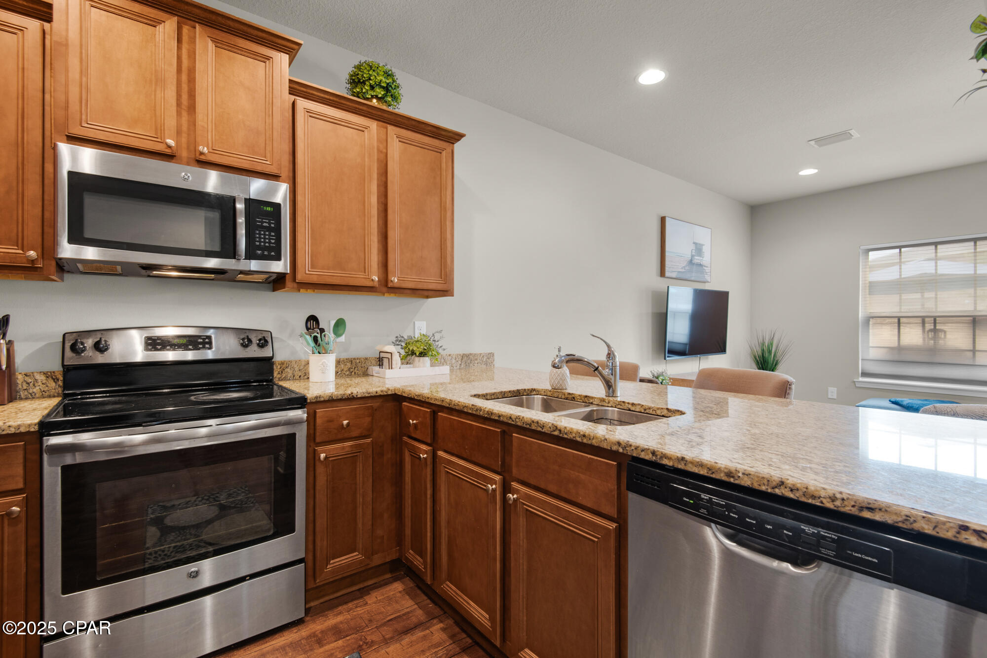 2065 Wilsons Plover Circle Navarre FL 32566