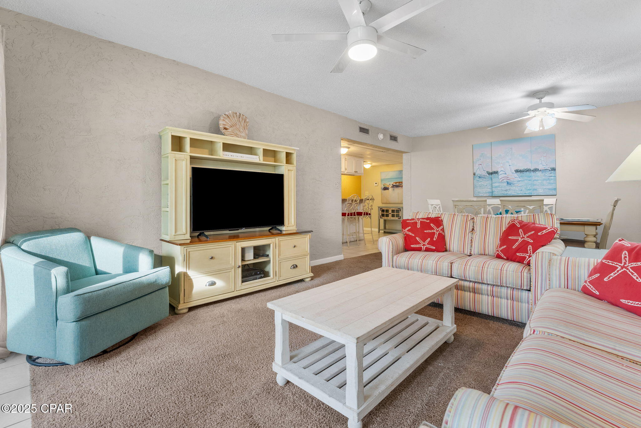 8727 Thomas Drive Panama City FL 32408