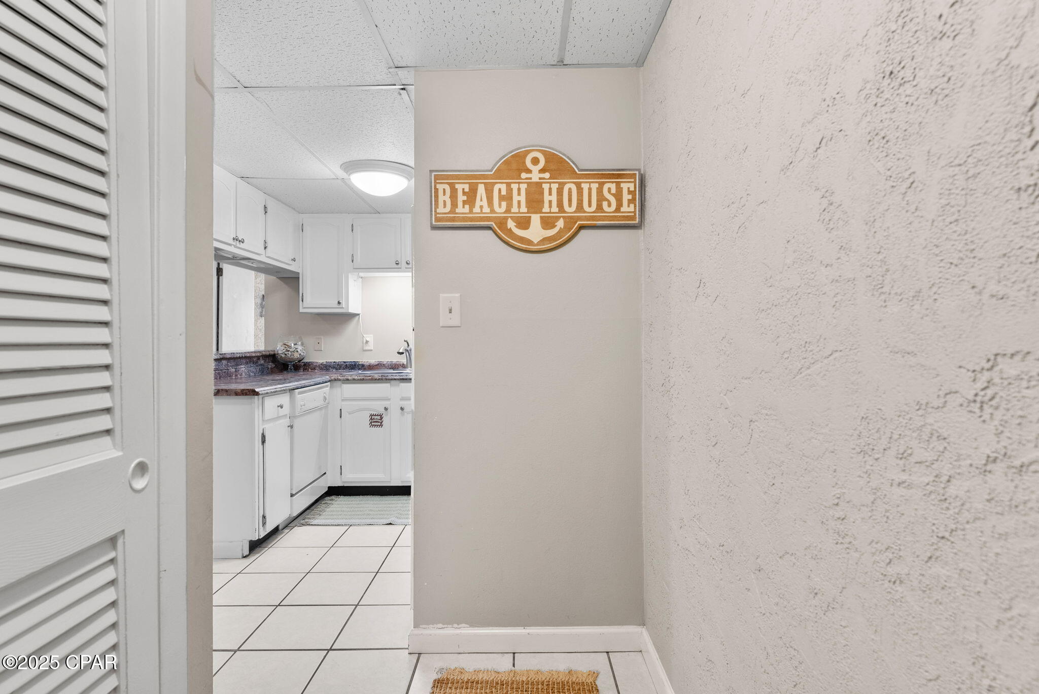 8727 Thomas Drive Panama City FL 32408
