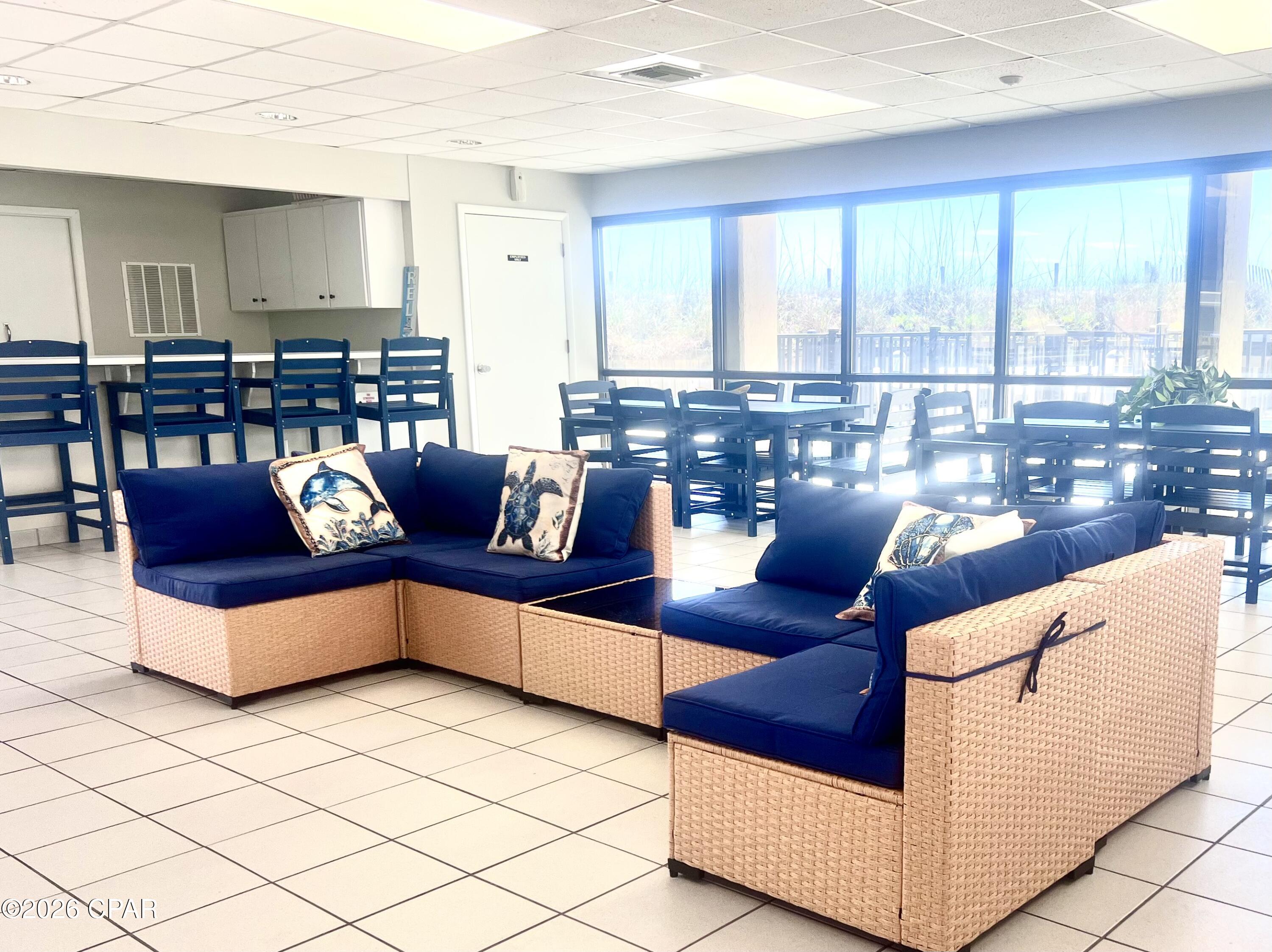 8727 Thomas Drive Panama City FL 32408