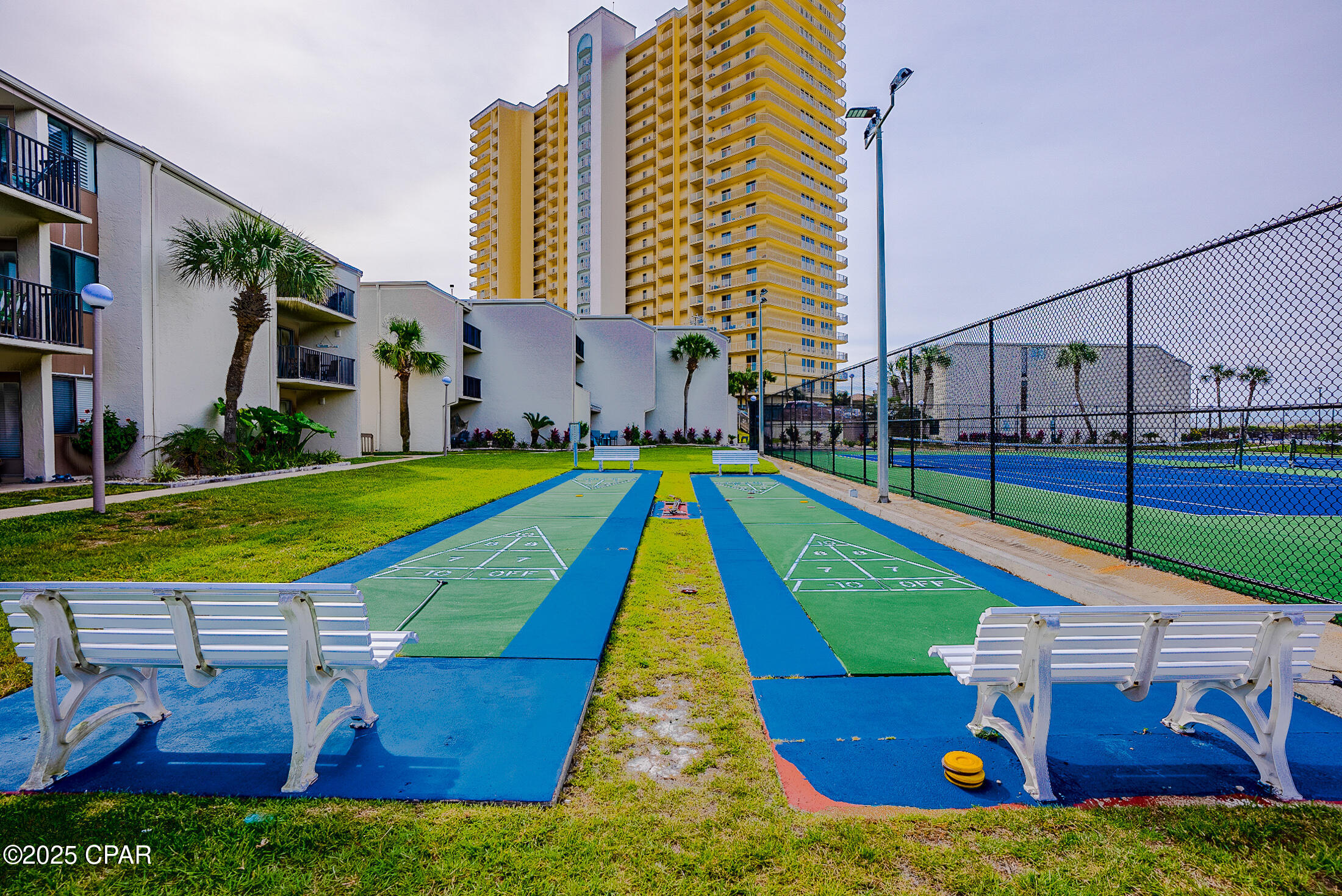 8727 Thomas Drive Panama City FL 32408