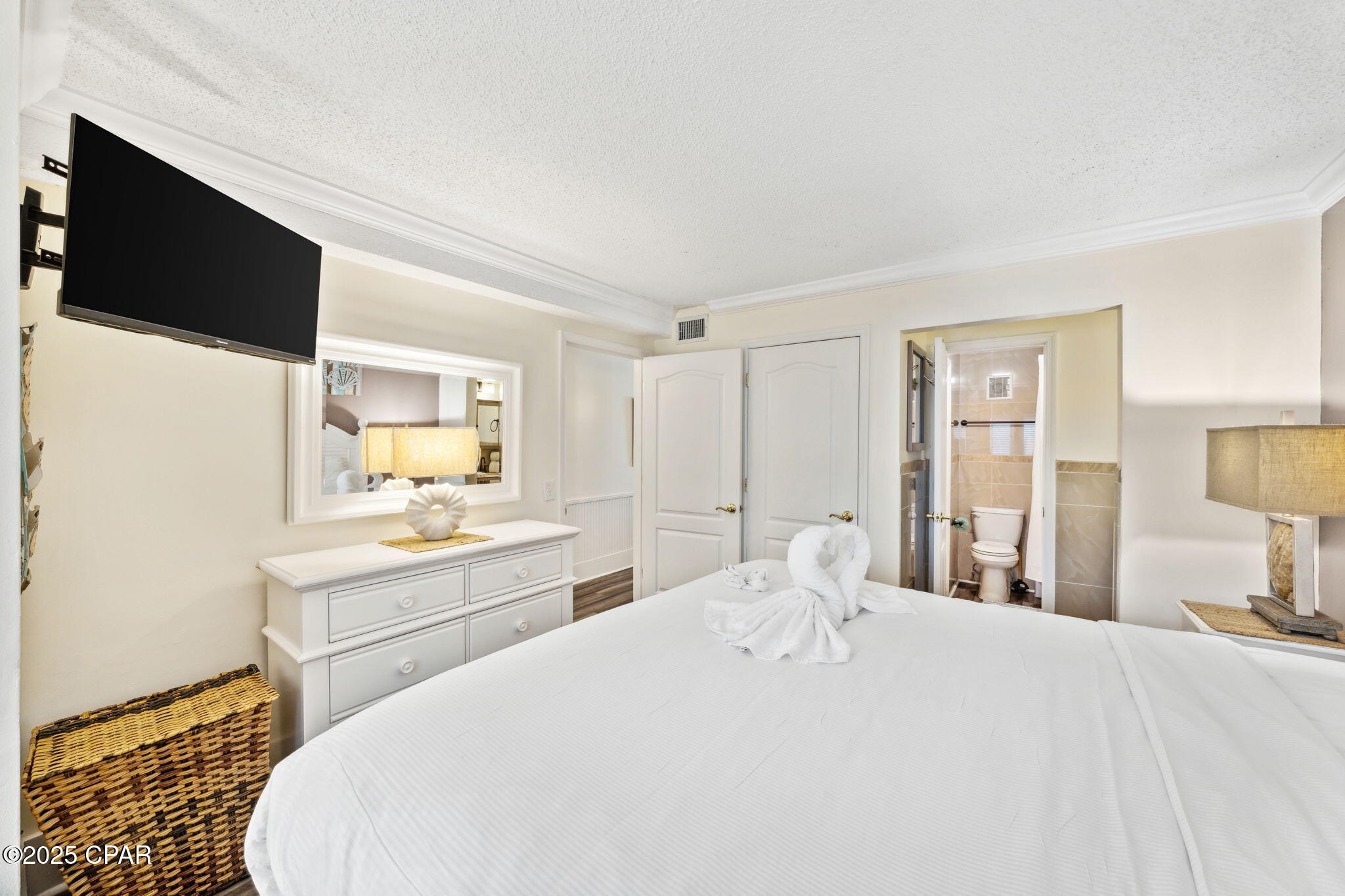 8743 Thomas Drive Panama City FL 32408