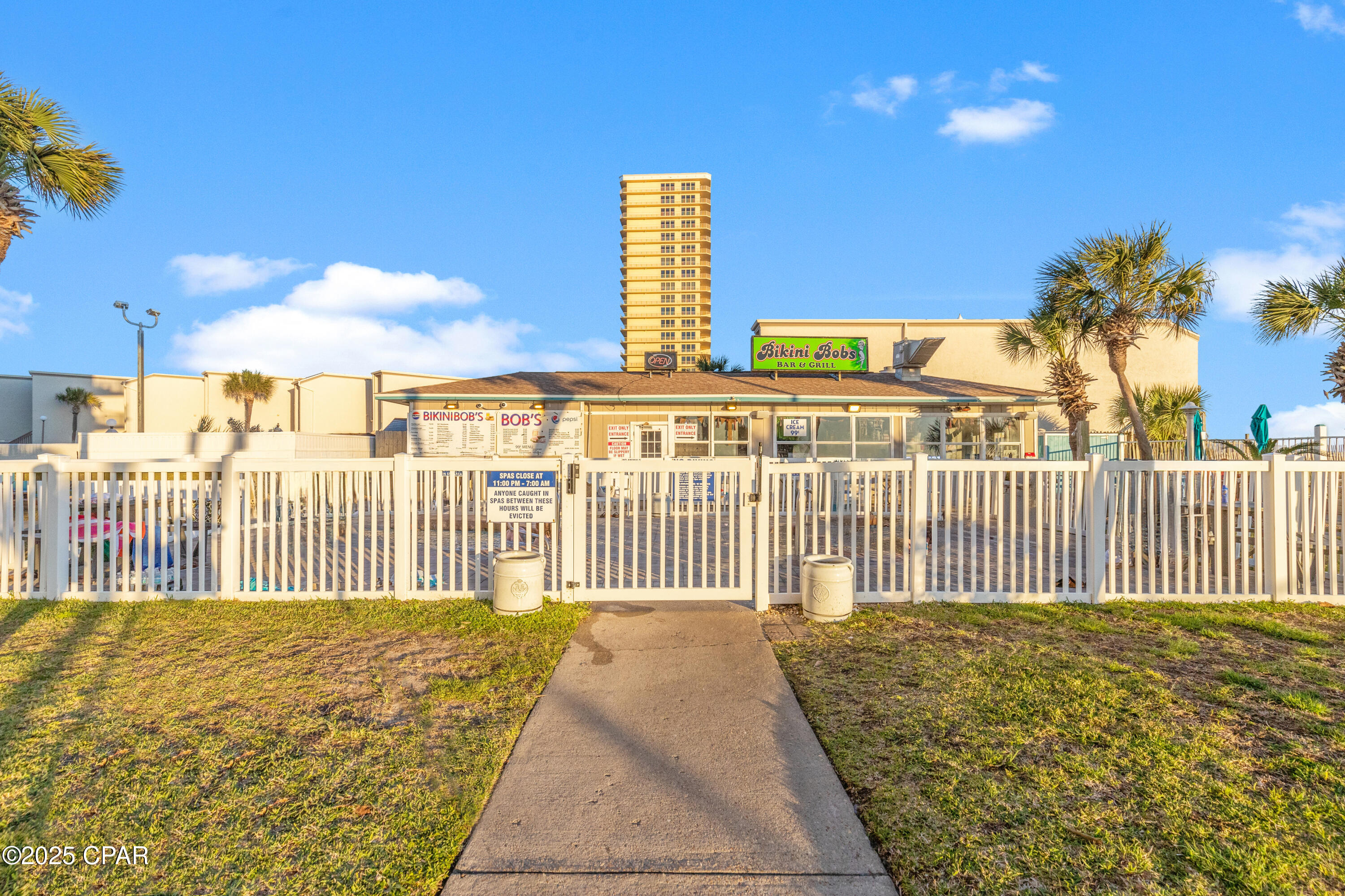 8743 Thomas Drive Panama City FL 32408