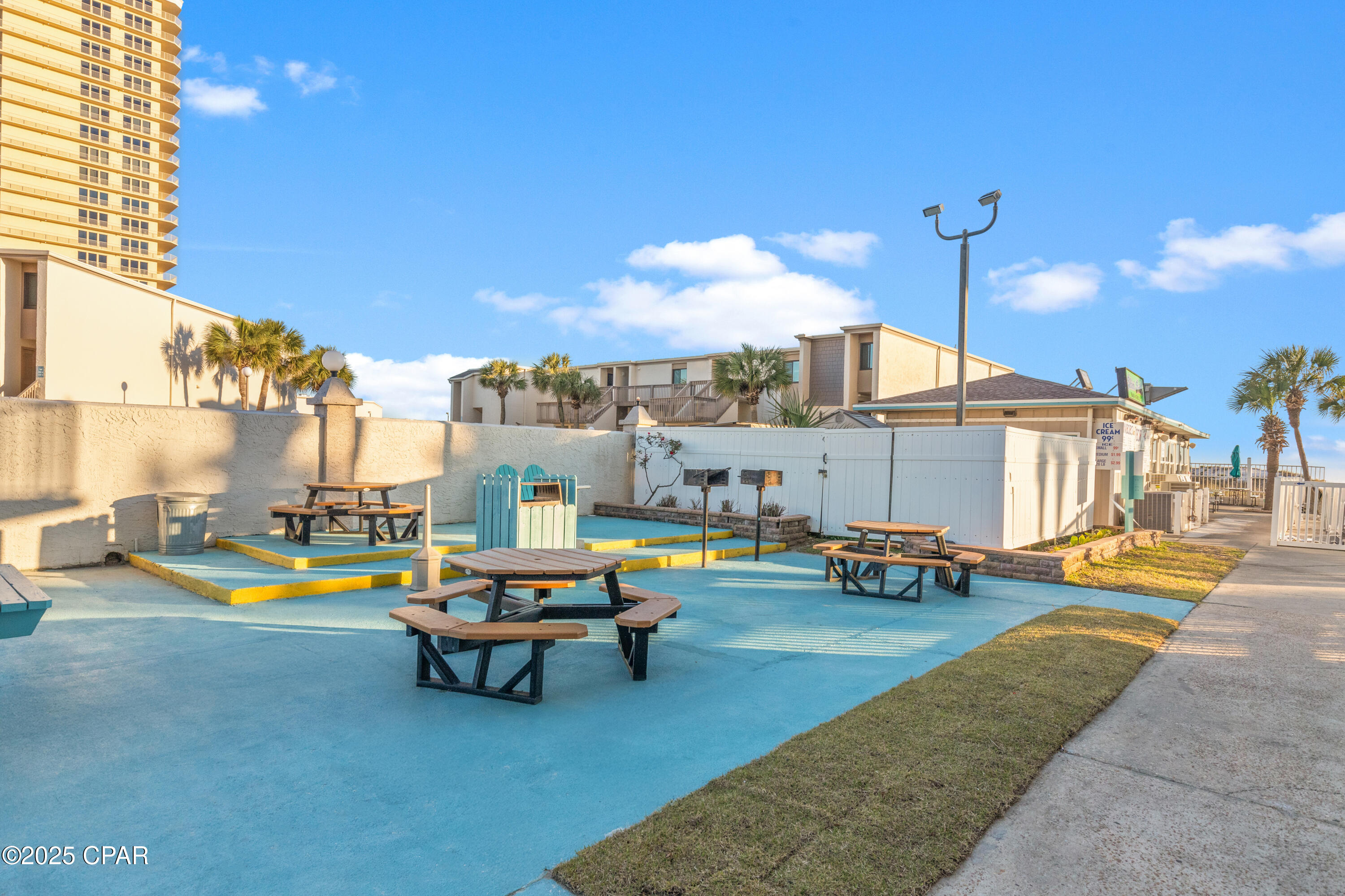 8743 Thomas Drive Panama City FL 32408