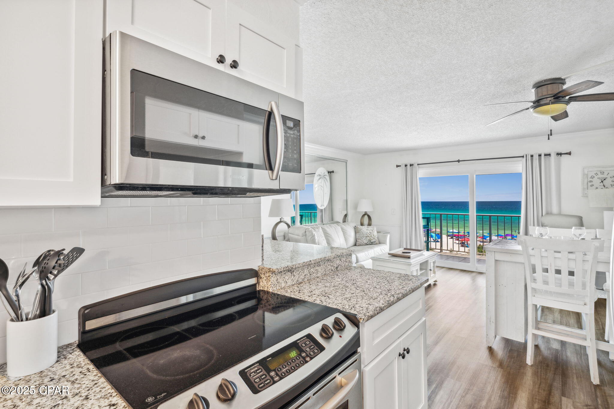 8743 Thomas Drive Panama City FL 32408