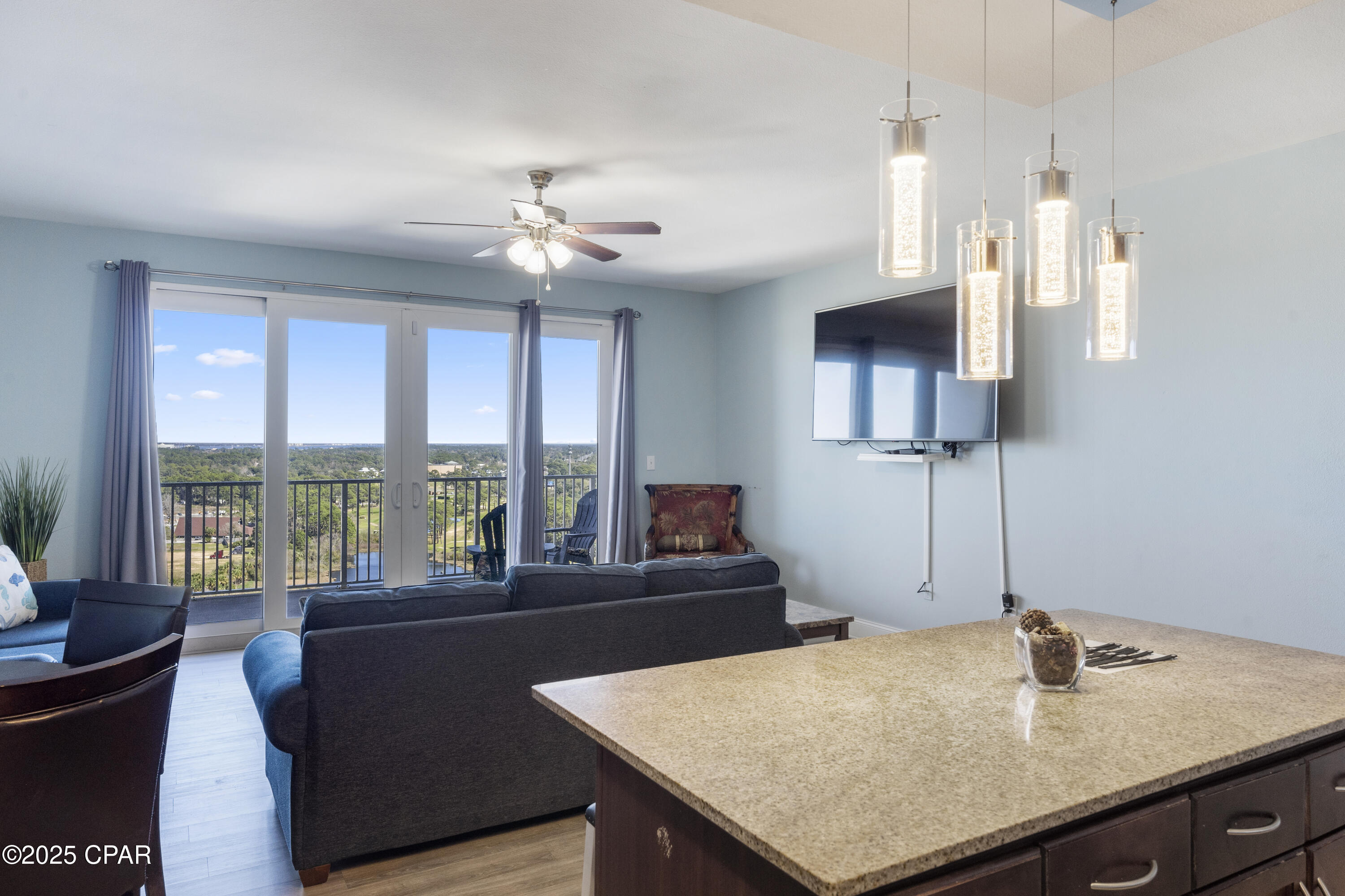 9902 Thomas Drive Panama City Beach FL 32407