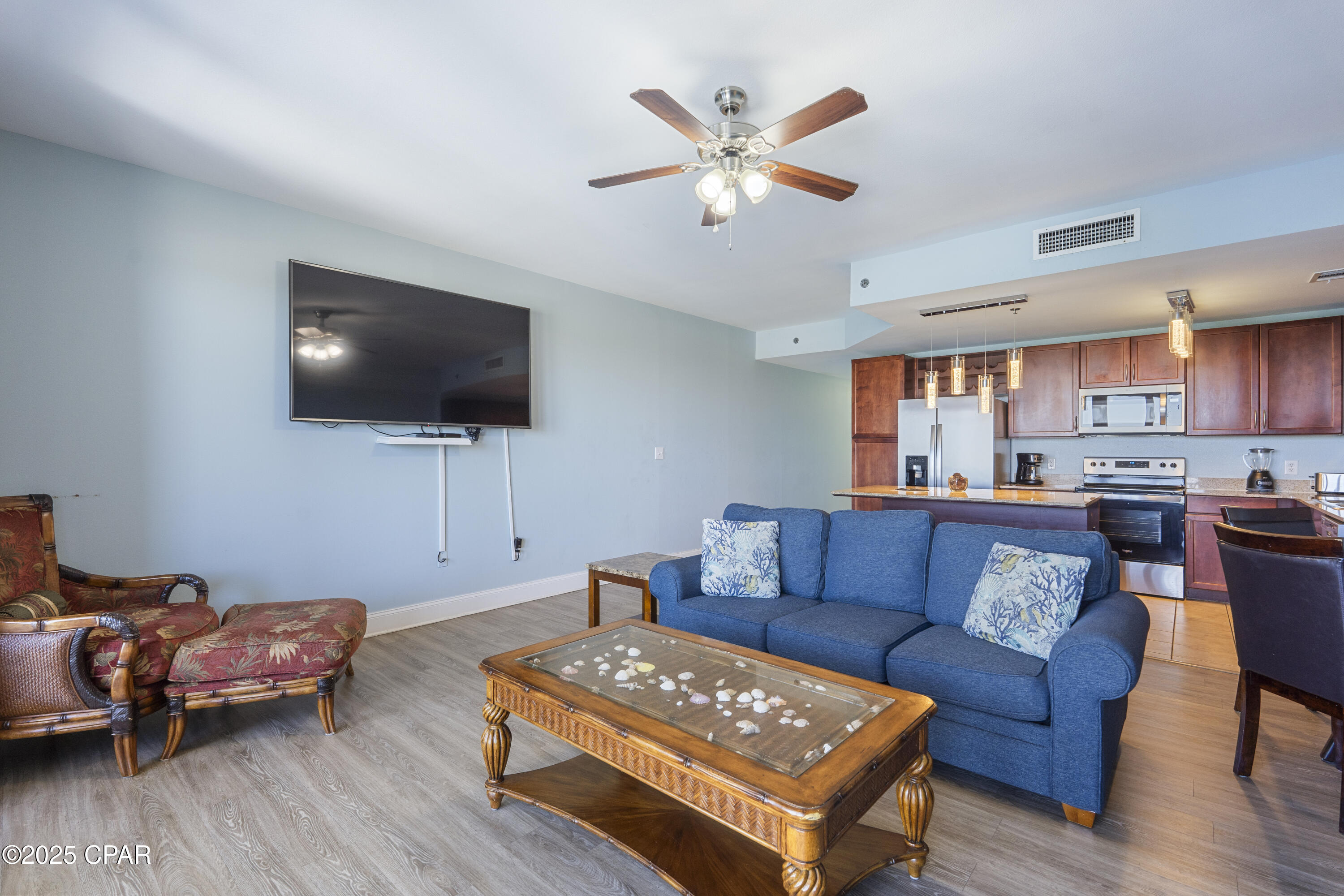 9902 Thomas Drive Panama City Beach FL 32407