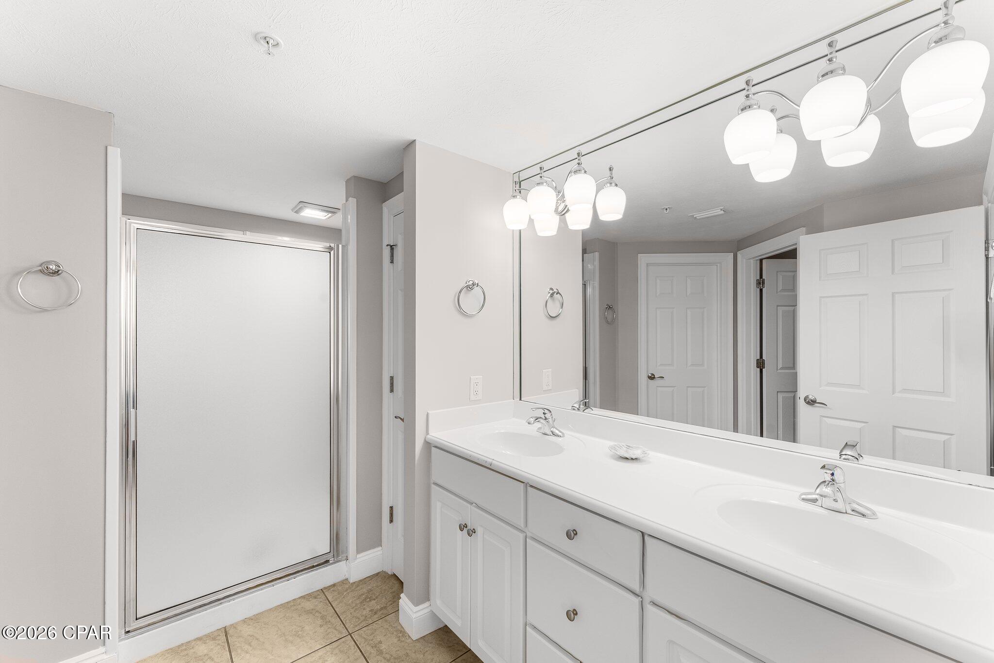 5004 Thomas Drive Panama City FL 32408
