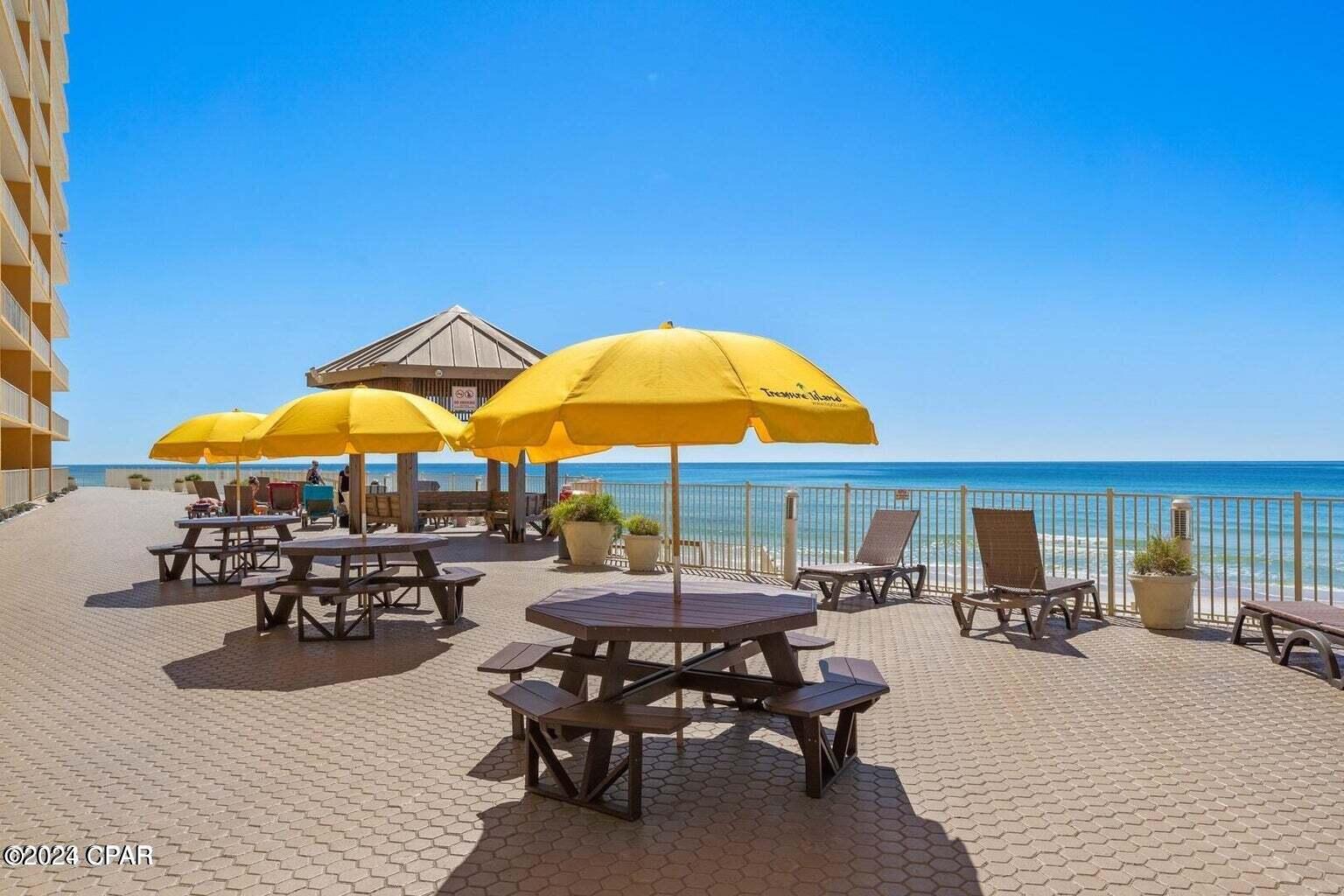 5004 Thomas Drive Panama City FL 32408