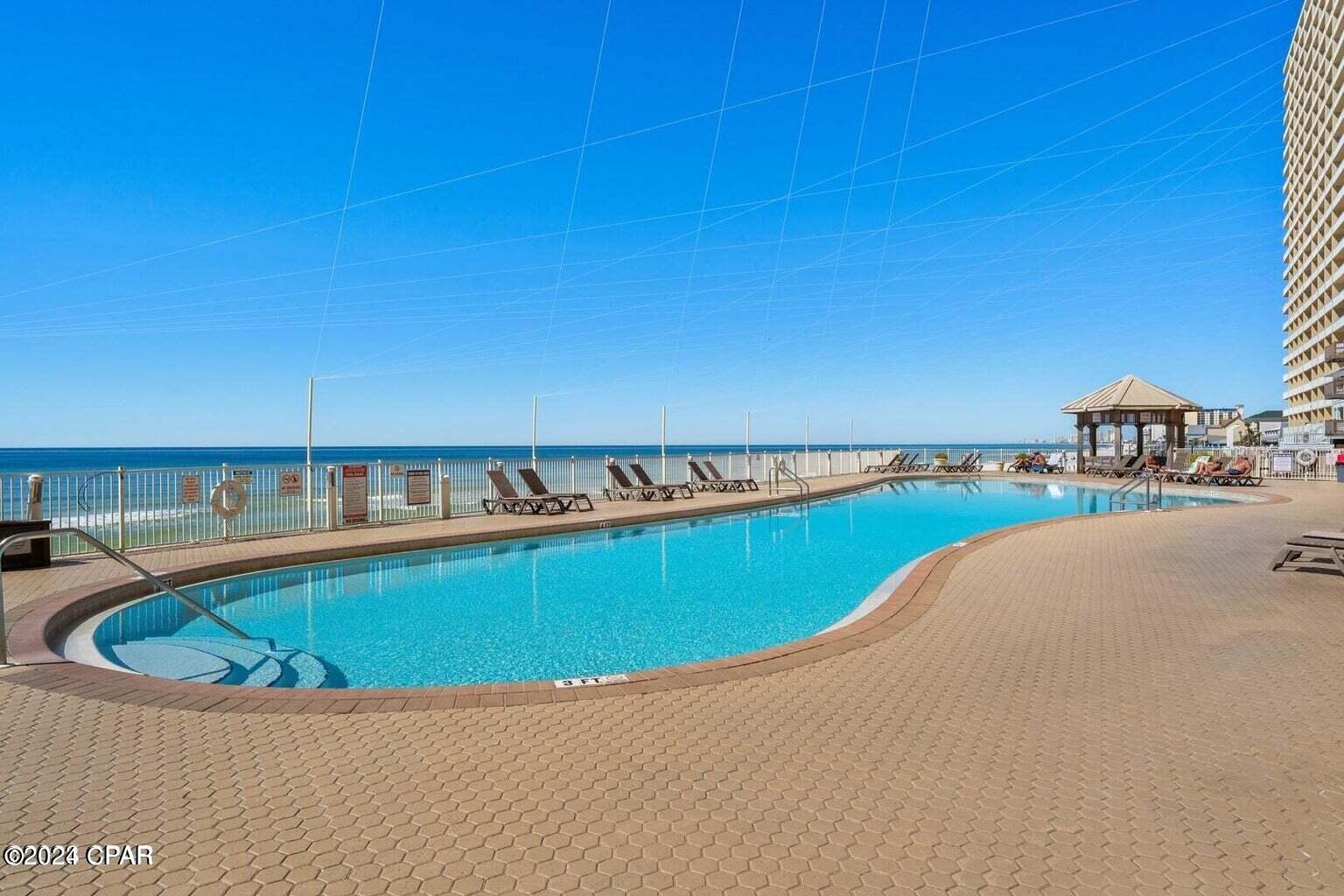 5004 Thomas Drive Panama City FL 32408