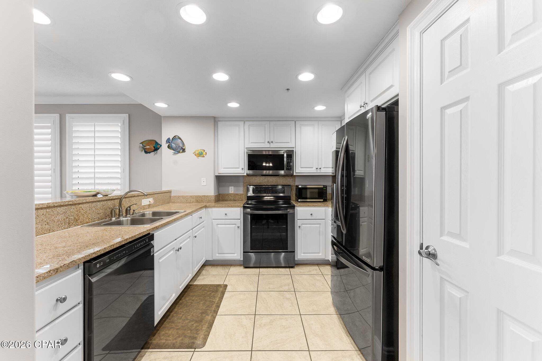 5004 Thomas Drive Panama City FL 32408