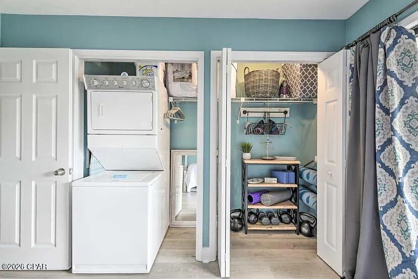 6829 Thomas Drive Panama City FL 32408