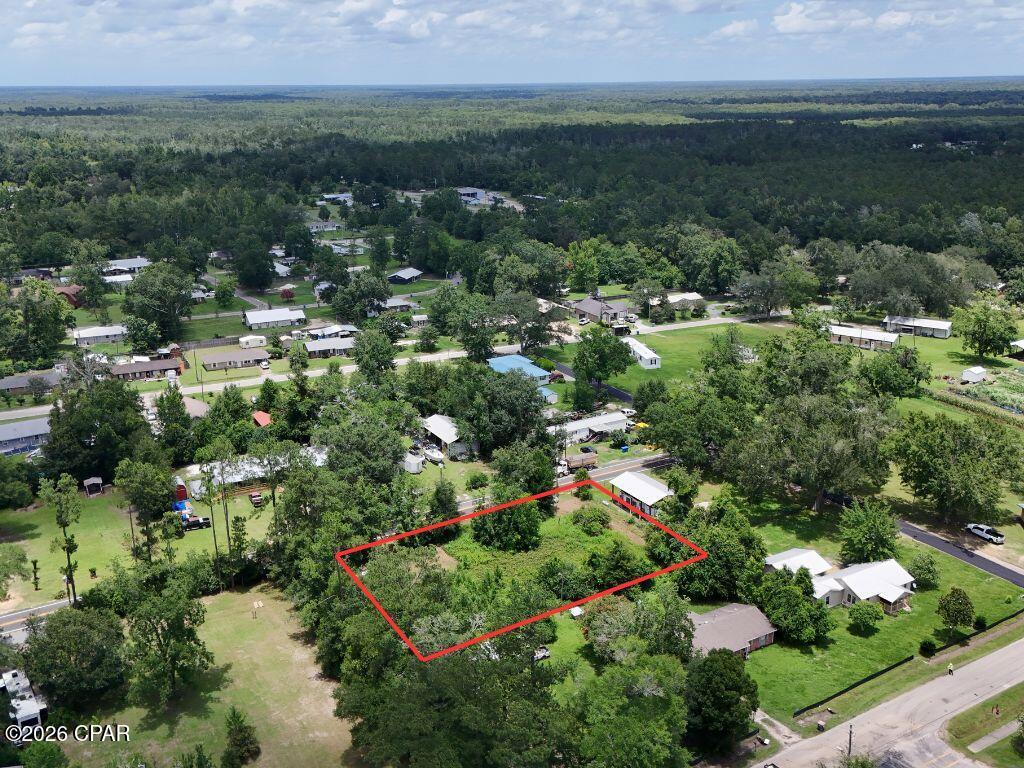 450 Henry Avenue Wewahitchka FL 32465