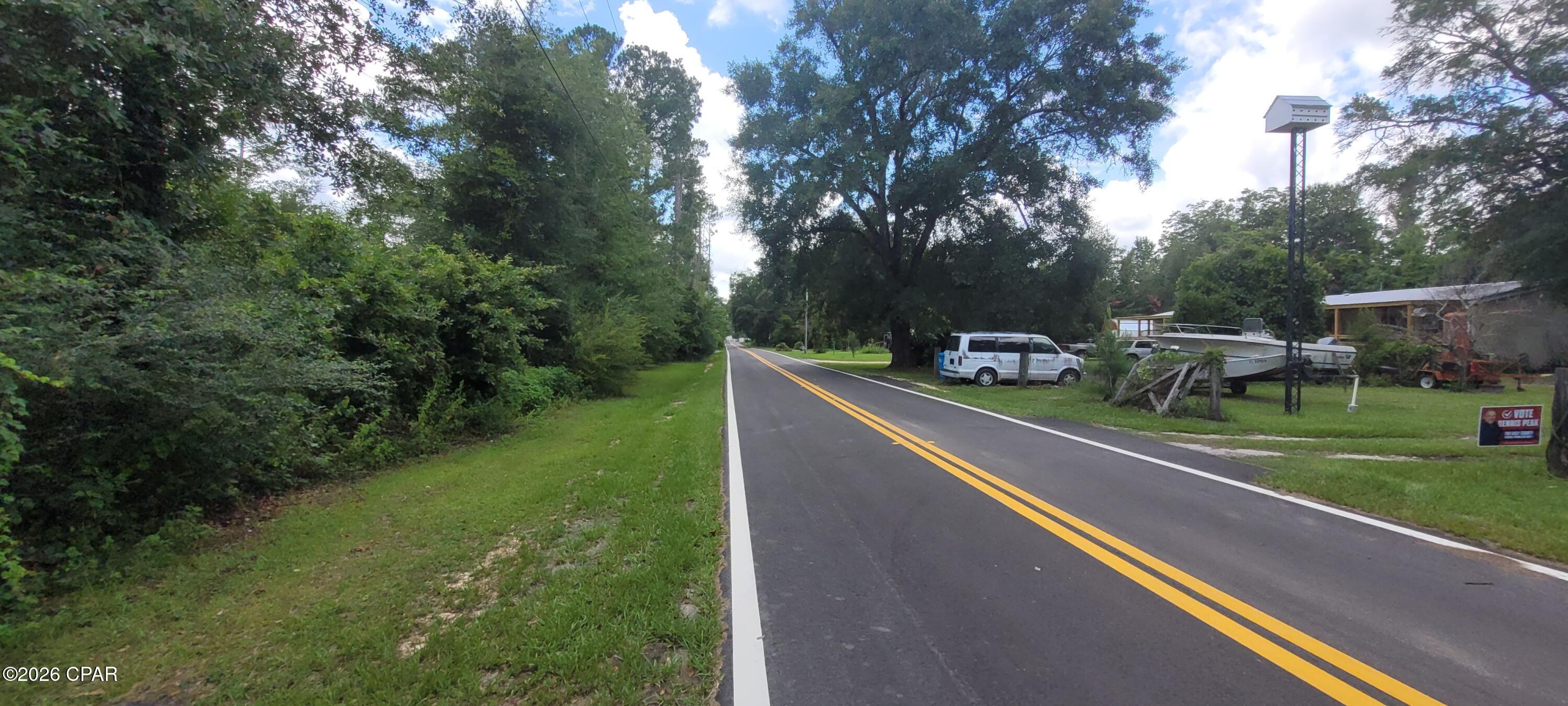 450 Henry Avenue Wewahitchka FL 32465