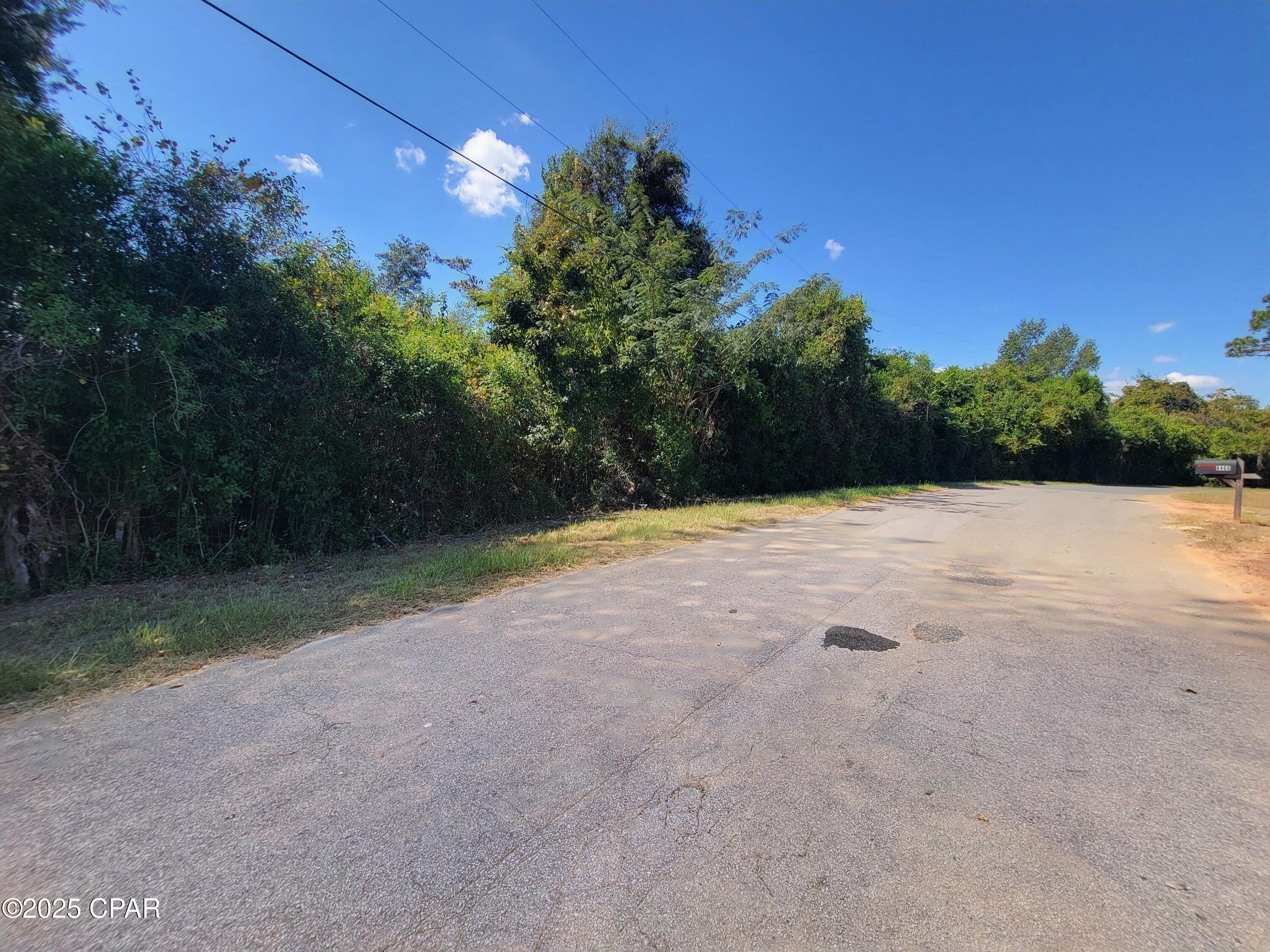 00 River Road Marianna FL 32446