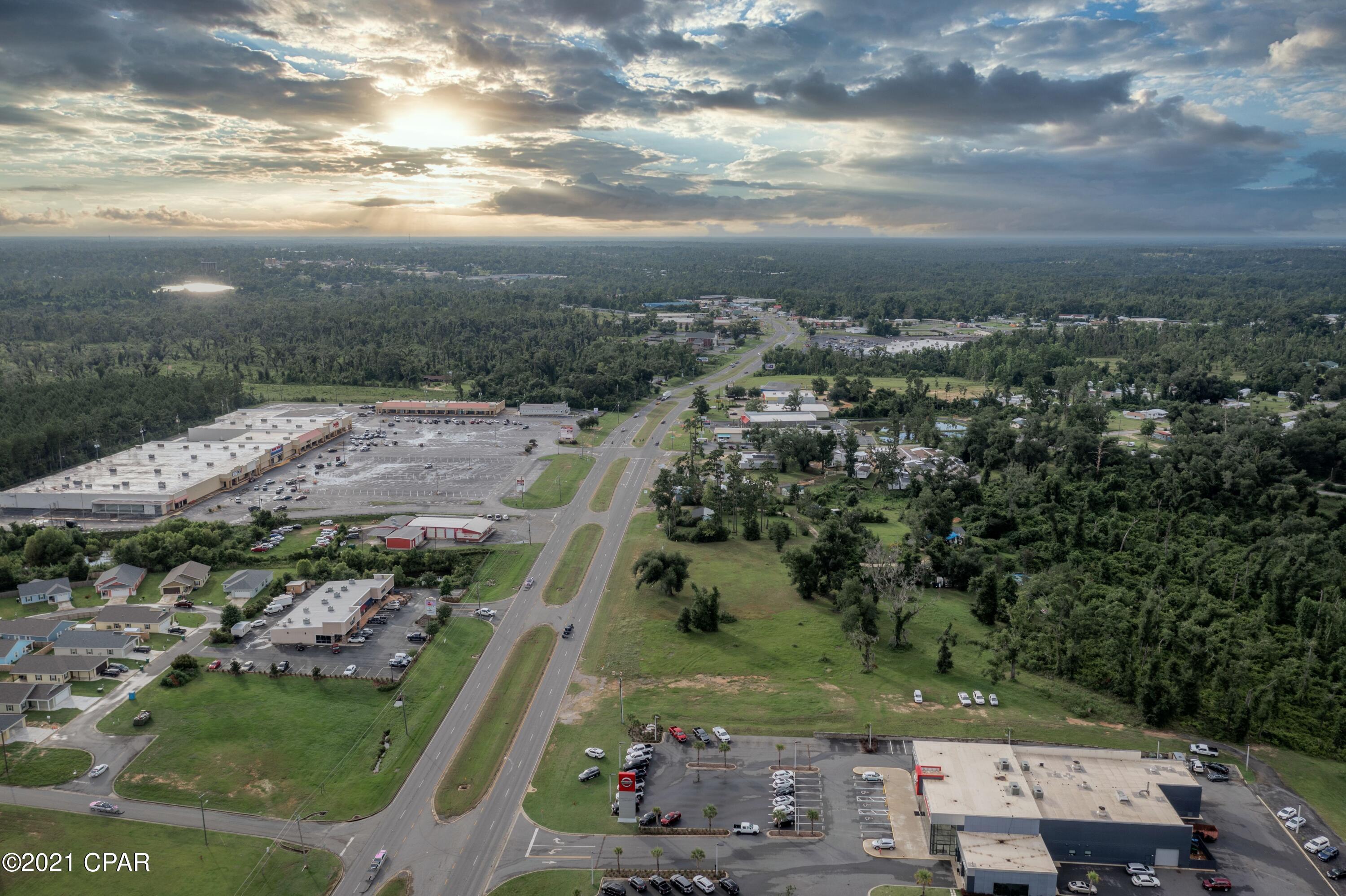 4758 Highway 90 Marianna FL 32446