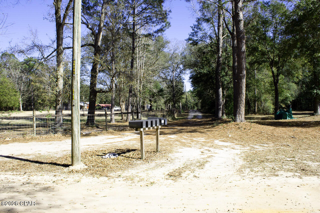 0000 Meredith Road Ponce De Leon FL 32455