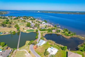 1914 Country Club Lynn Haven FL 32444