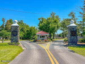 1914 Country Club Lynn Haven FL 32444