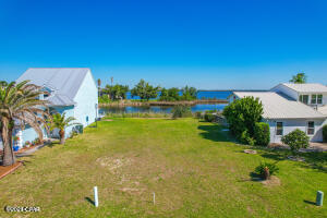 1914 Country Club Lynn Haven FL 32444