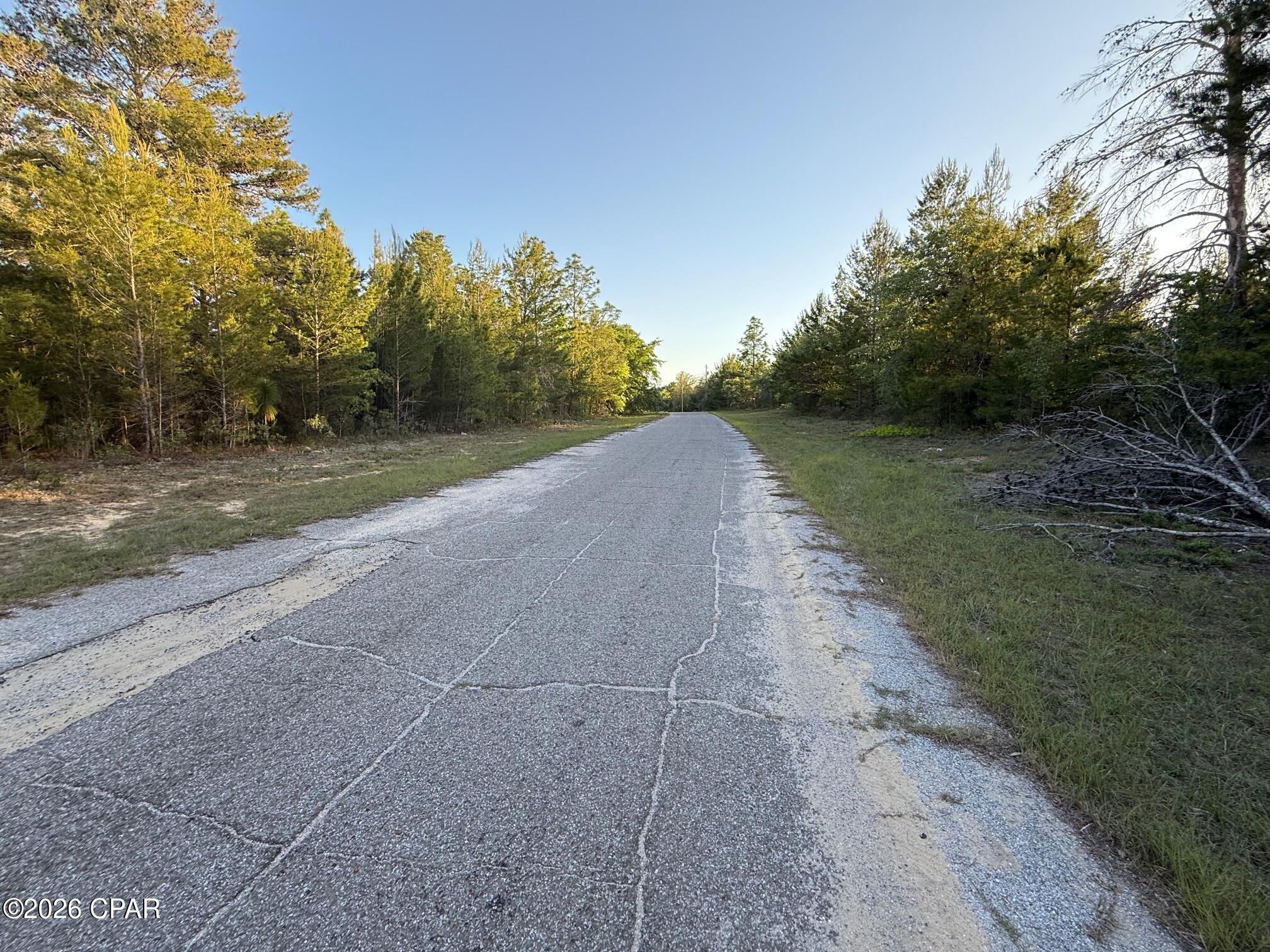3970 Roseway Avenue Chipley FL 32428