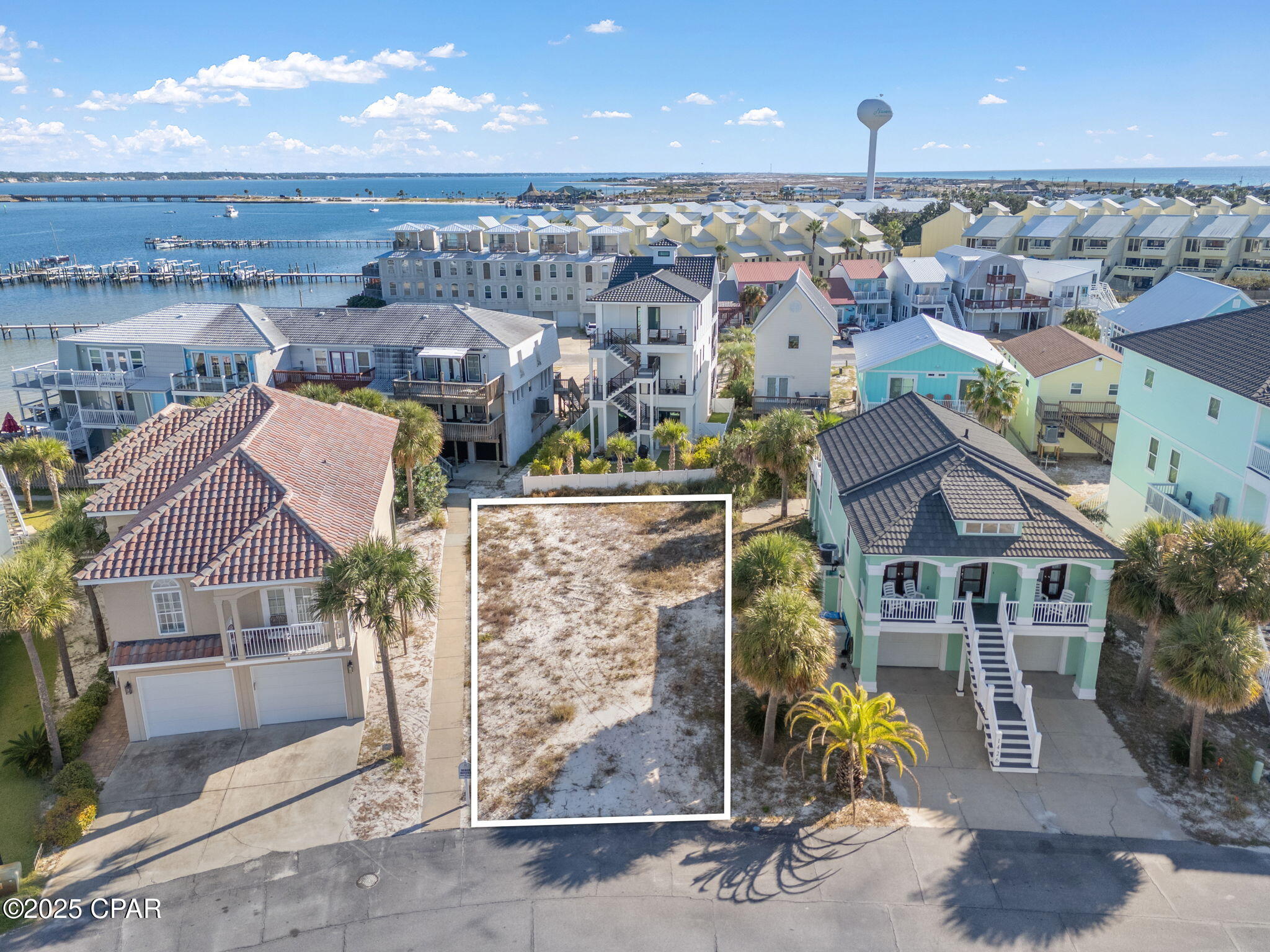 Navarre FL, 1428 Sonata Court