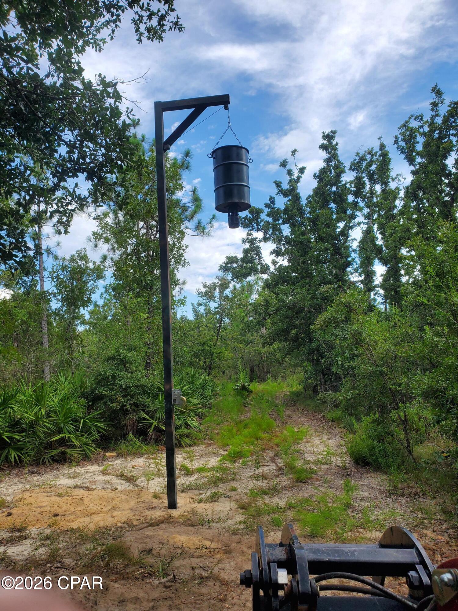 19 2n 12w -6 Fountain FL 32438