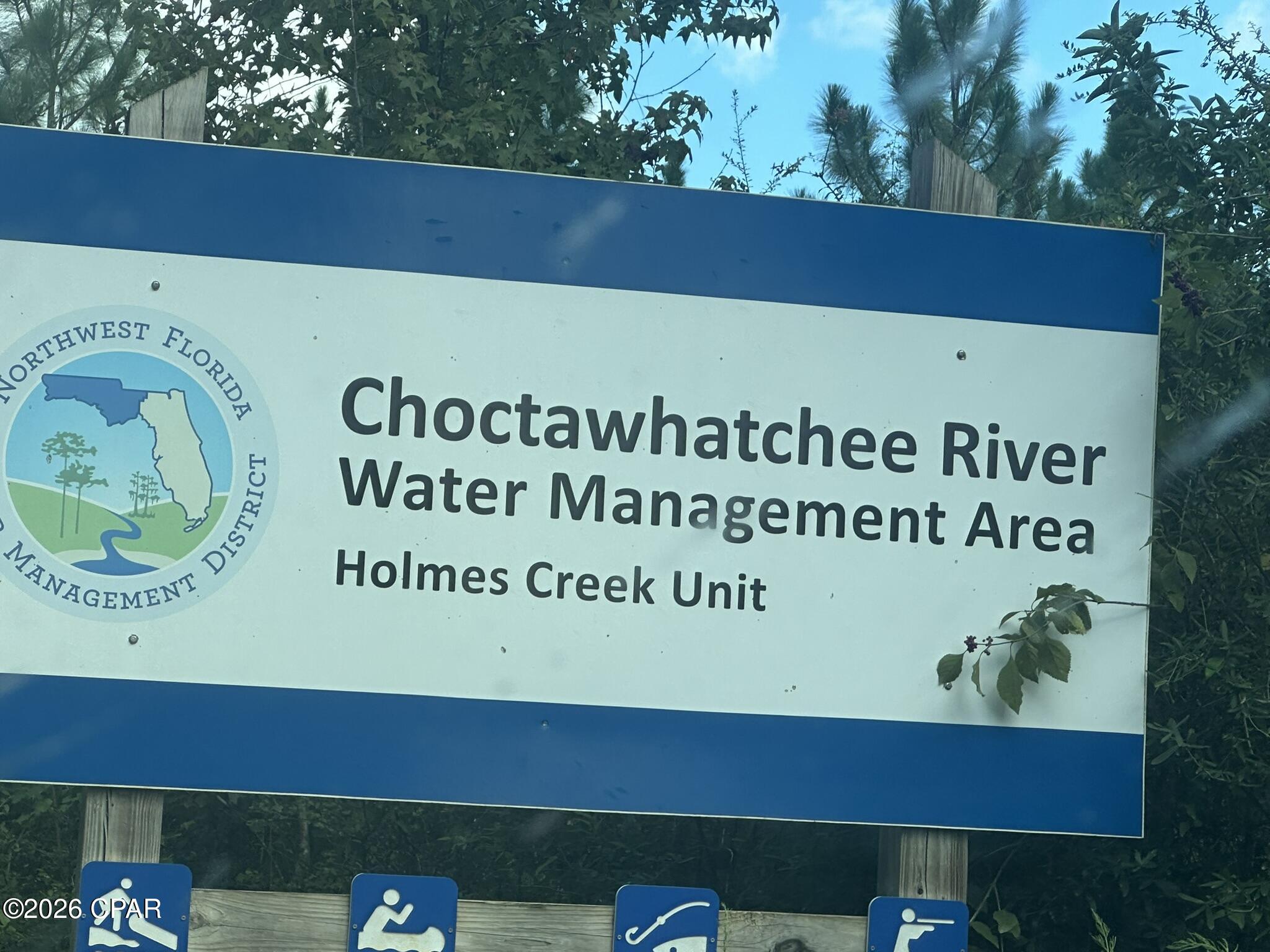 TRACT#6421 Clayton Road Caryville FL 32425