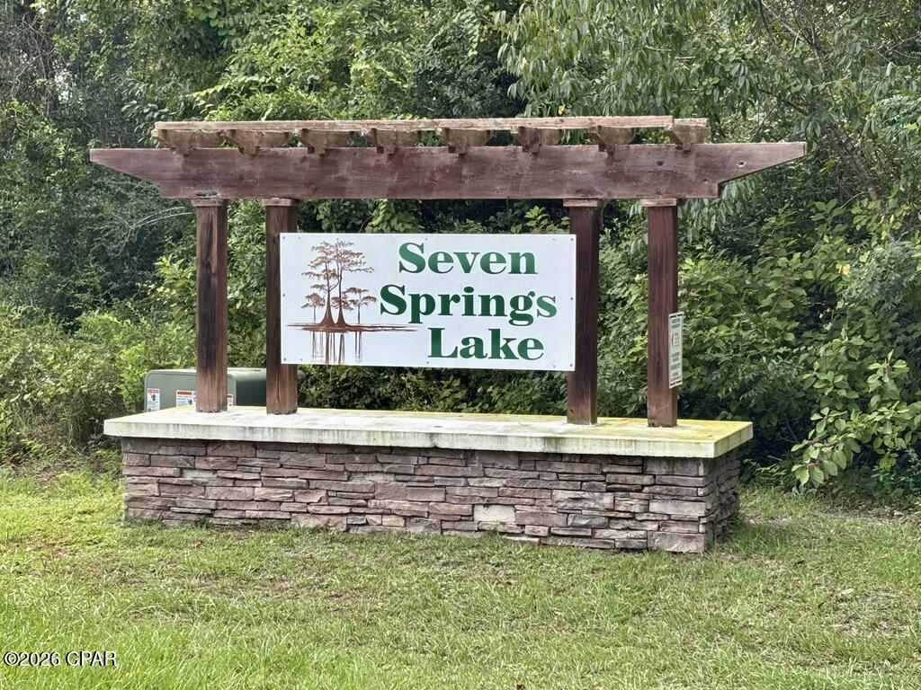 113 Little River Circle Wewahitchka FL 32465