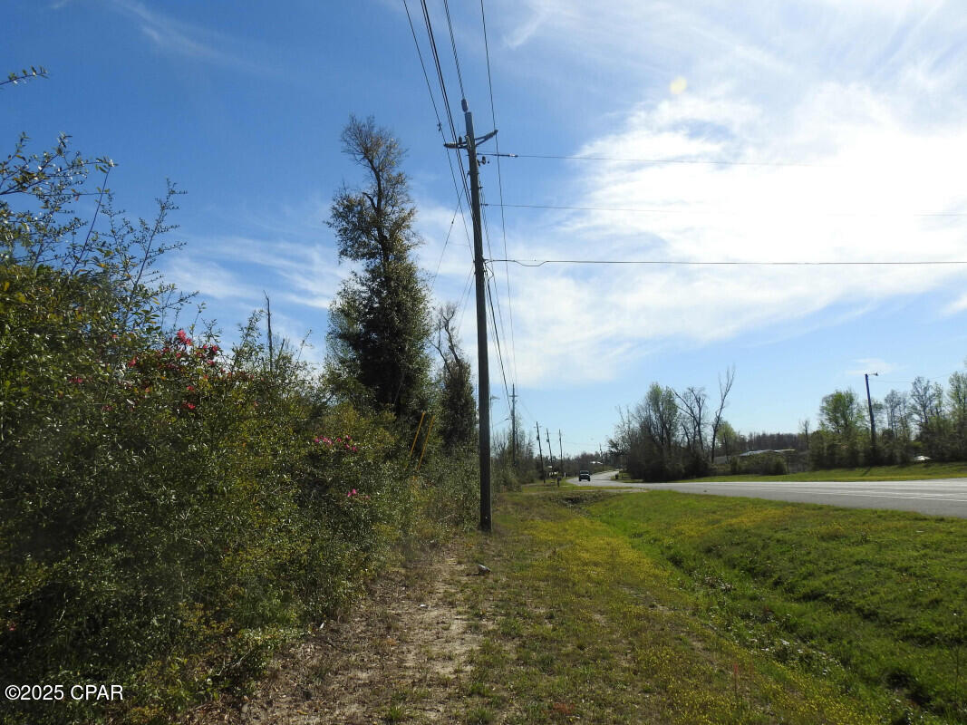 10228 Highway 2301 Youngstown FL 32466