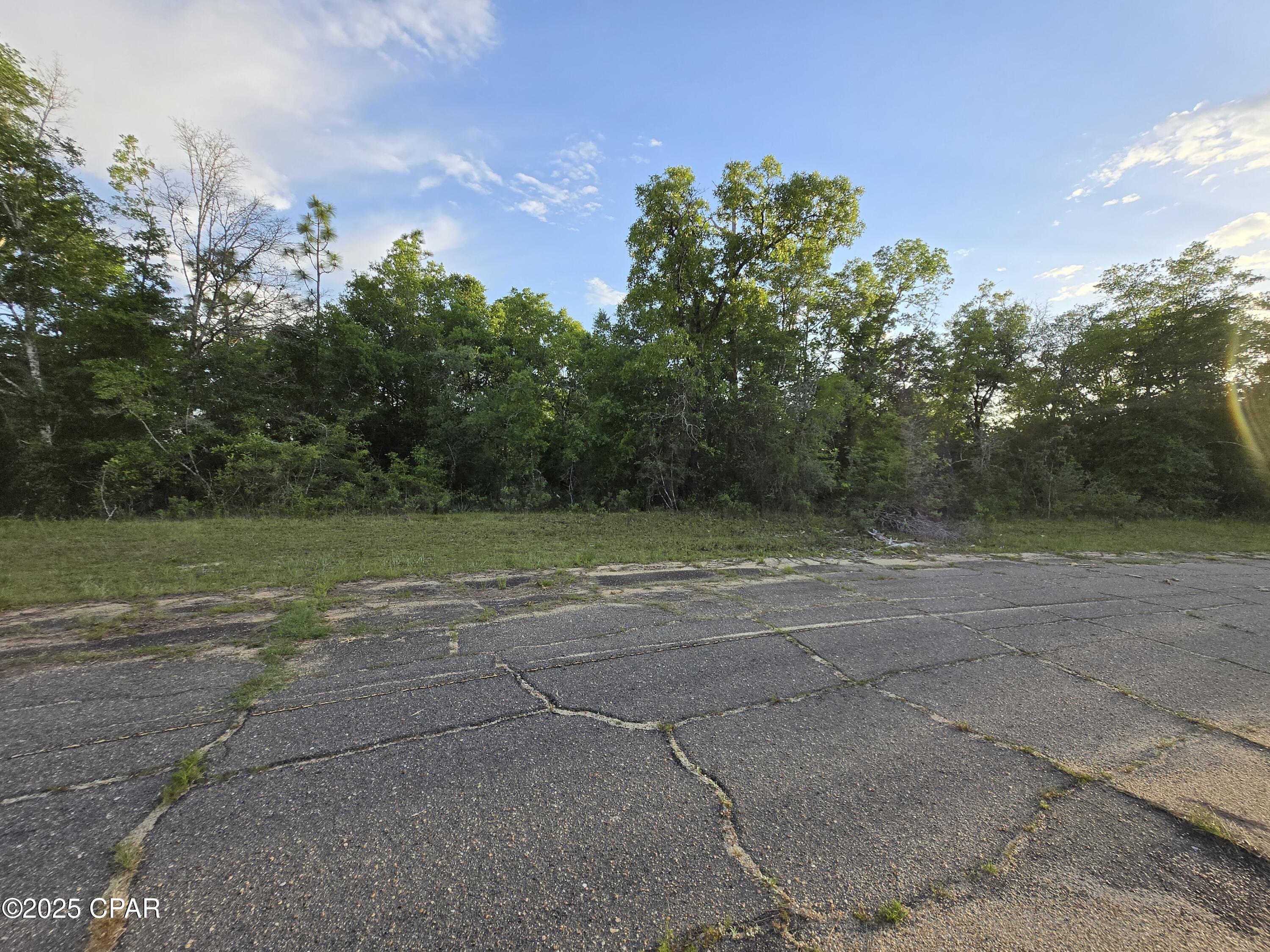 Tbd Giles Circle Chipley FL 32428