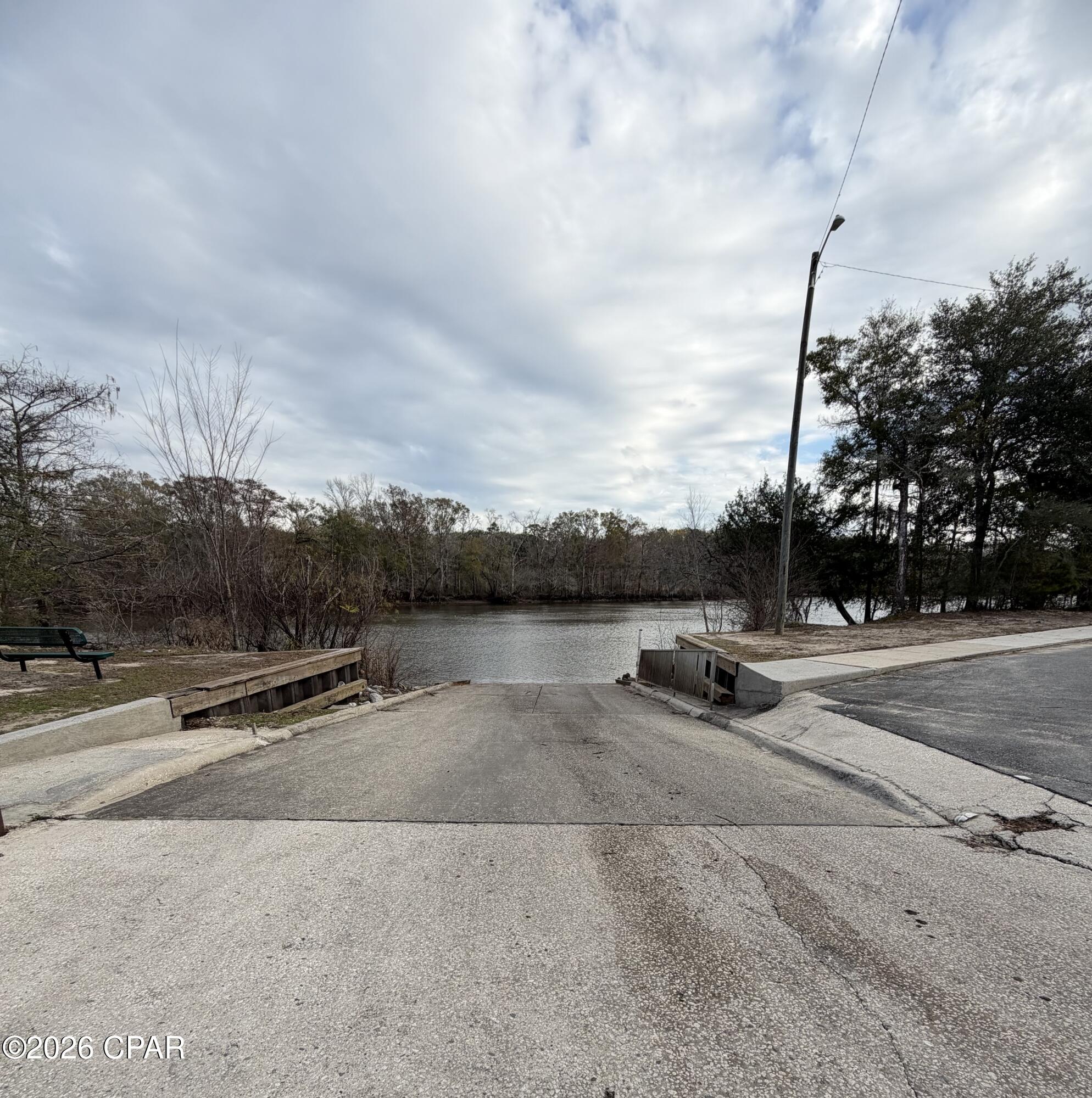 0 Big Cedaroad Ponce De Leon FL 32455