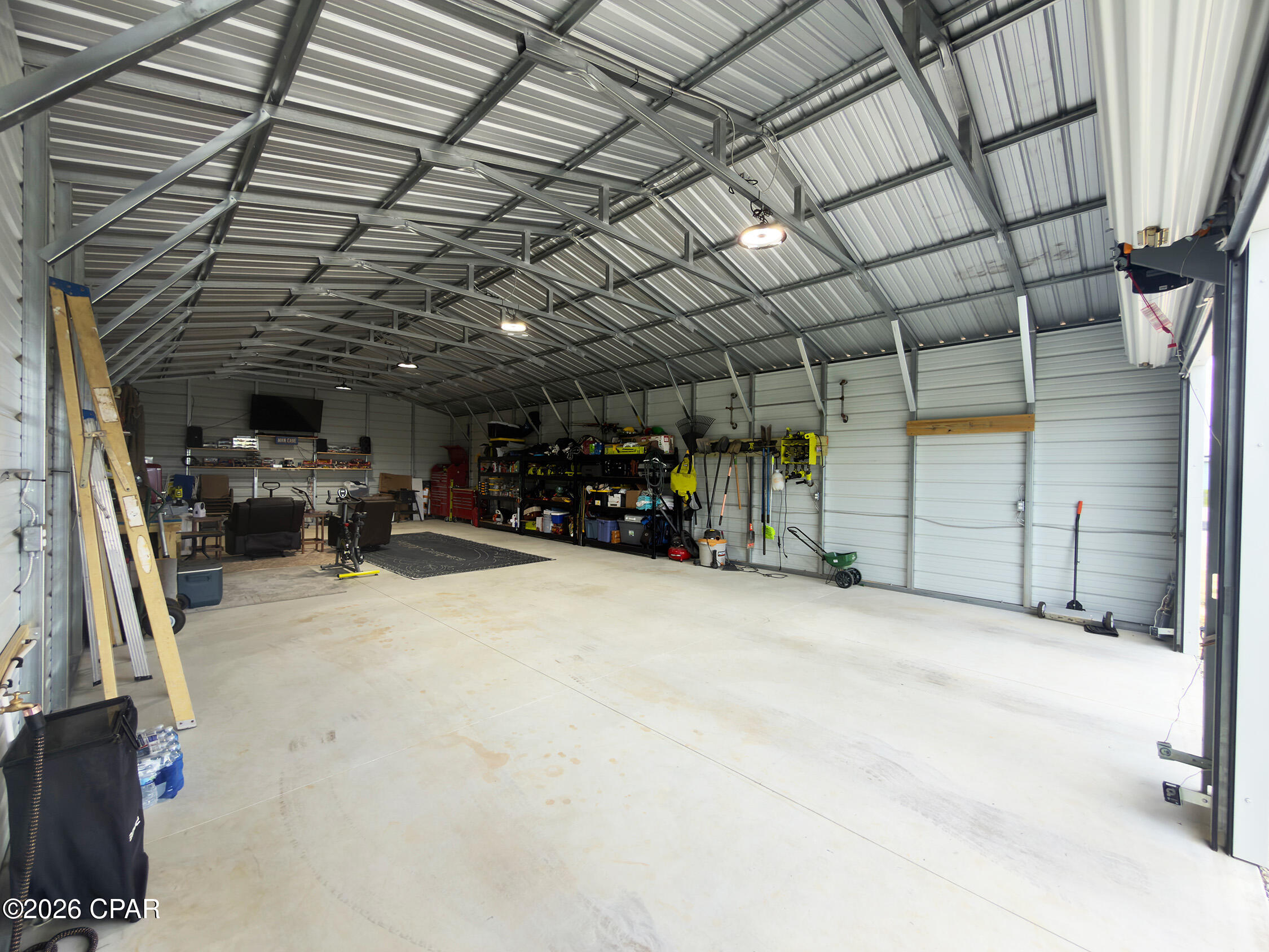 145 Margies Lane Wewahitchka FL 32465