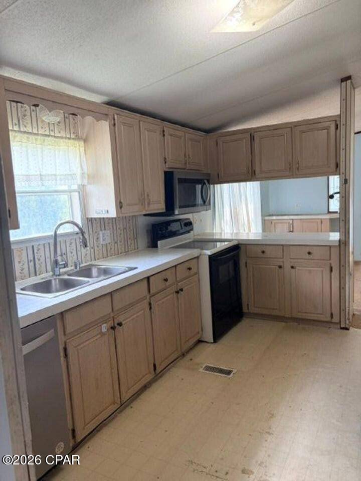 7013 Northwood Street Youngstown FL 32466