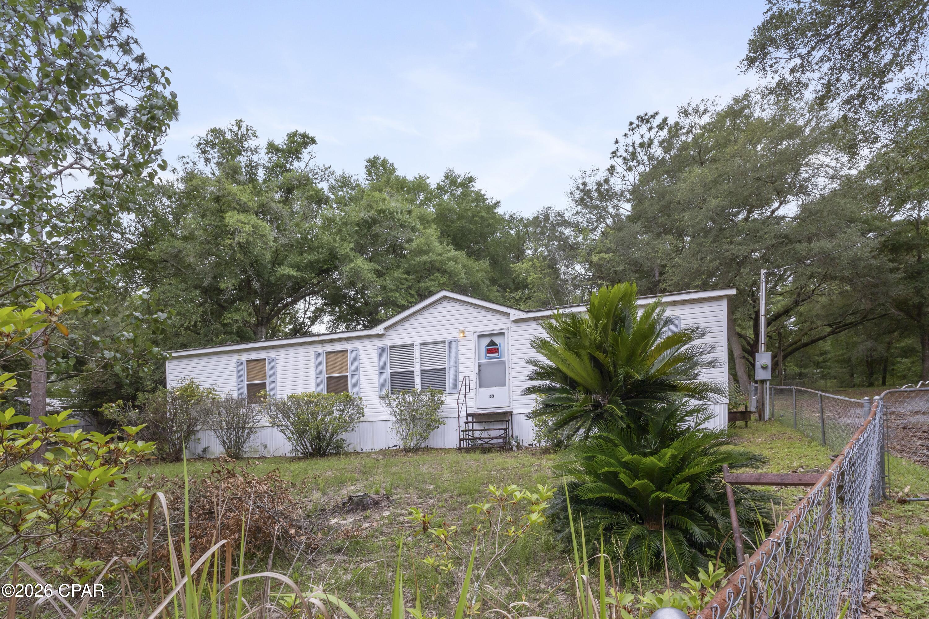 63 Cherokee Circle Defuniak Springs FL 32433